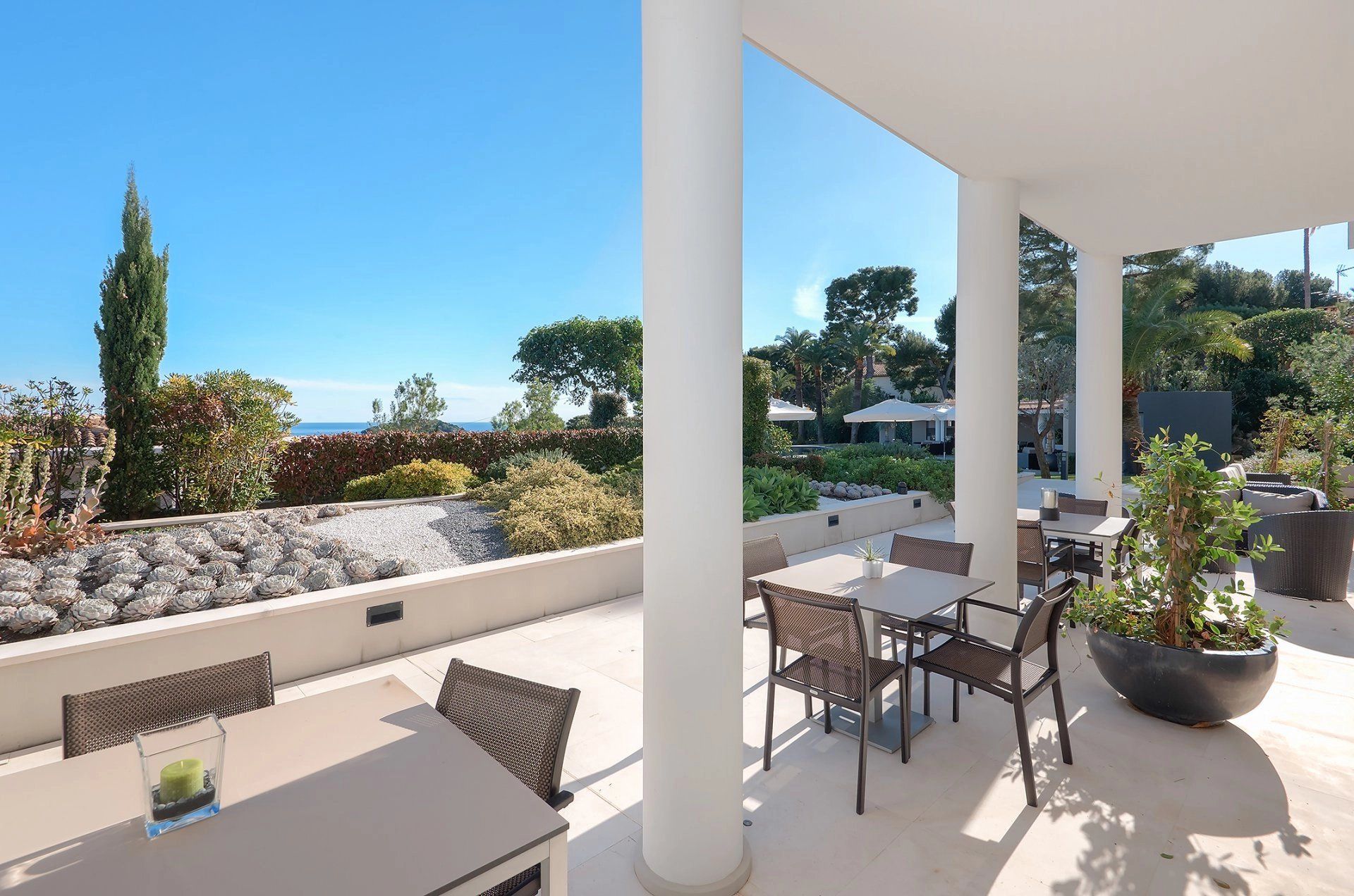 villa 8 Pièces en location saisonnière sur Saint-Jean-Cap-Ferrat (06230)