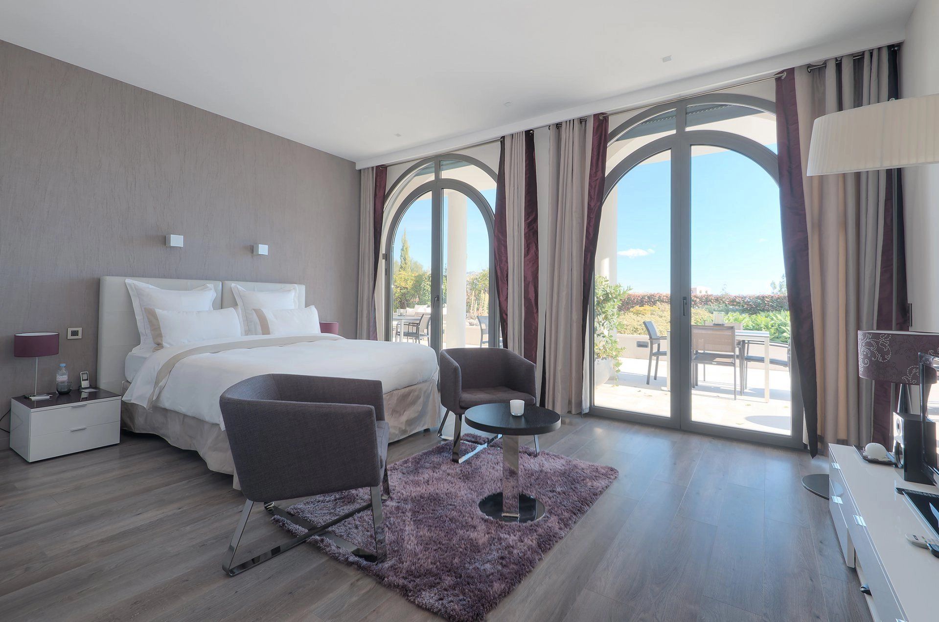 villa 8 Pièces en location saisonnière sur Saint-Jean-Cap-Ferrat (06230)