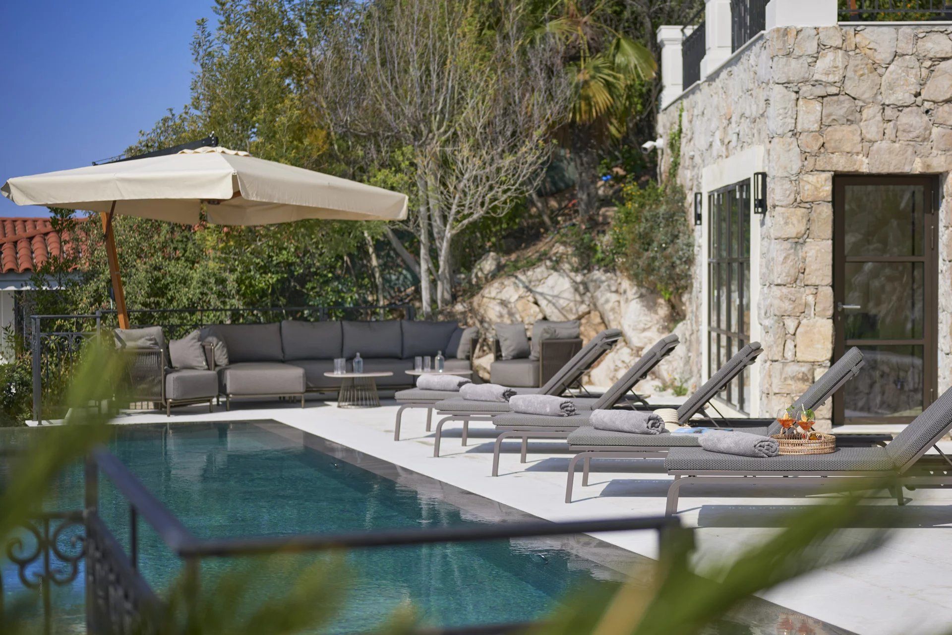 villa 7 Rooms for seasonal rent on Villefranche-sur-Mer (06230)