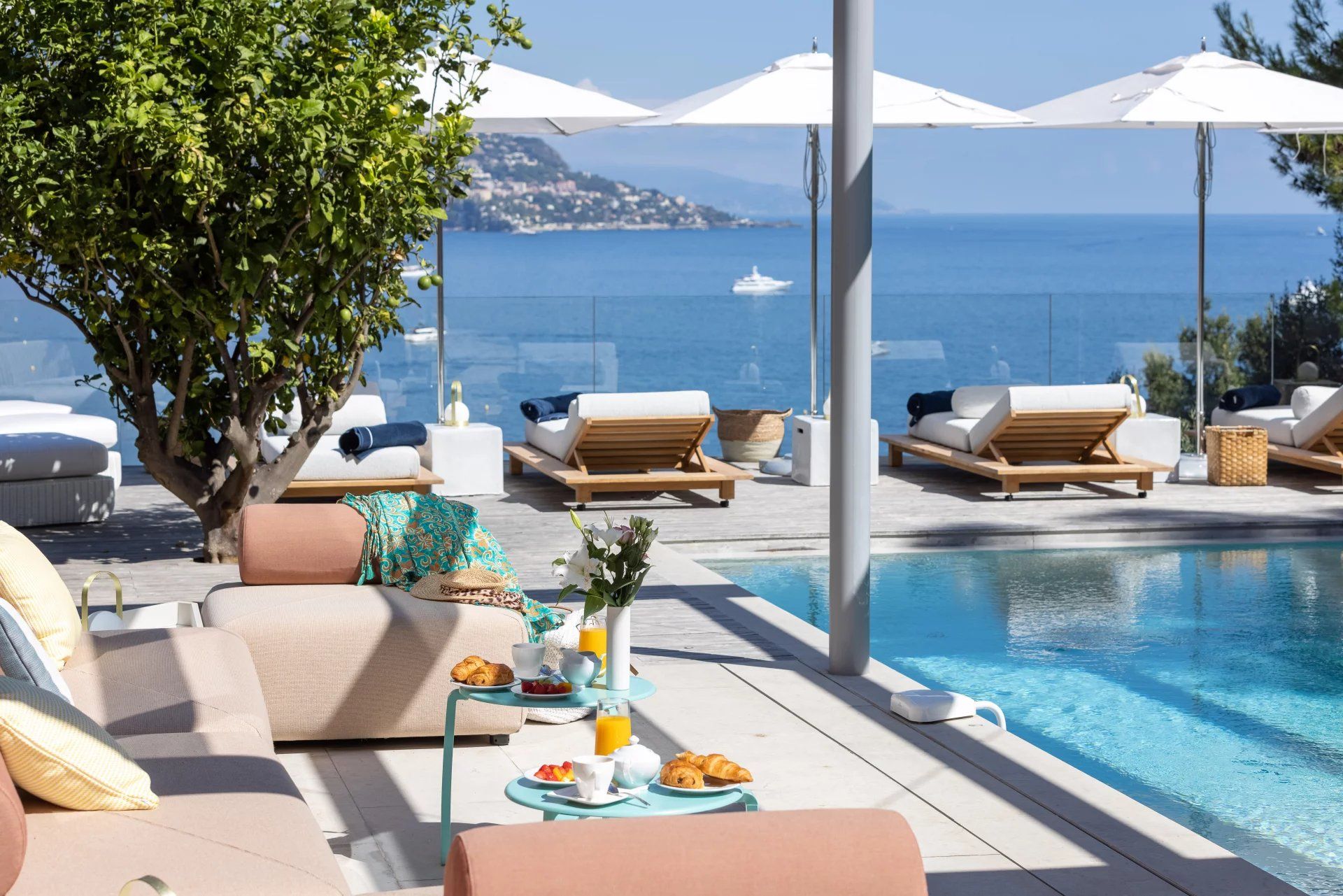 villa 9 Pièces en location saisonnière sur Saint-Jean-Cap-Ferrat (06230)