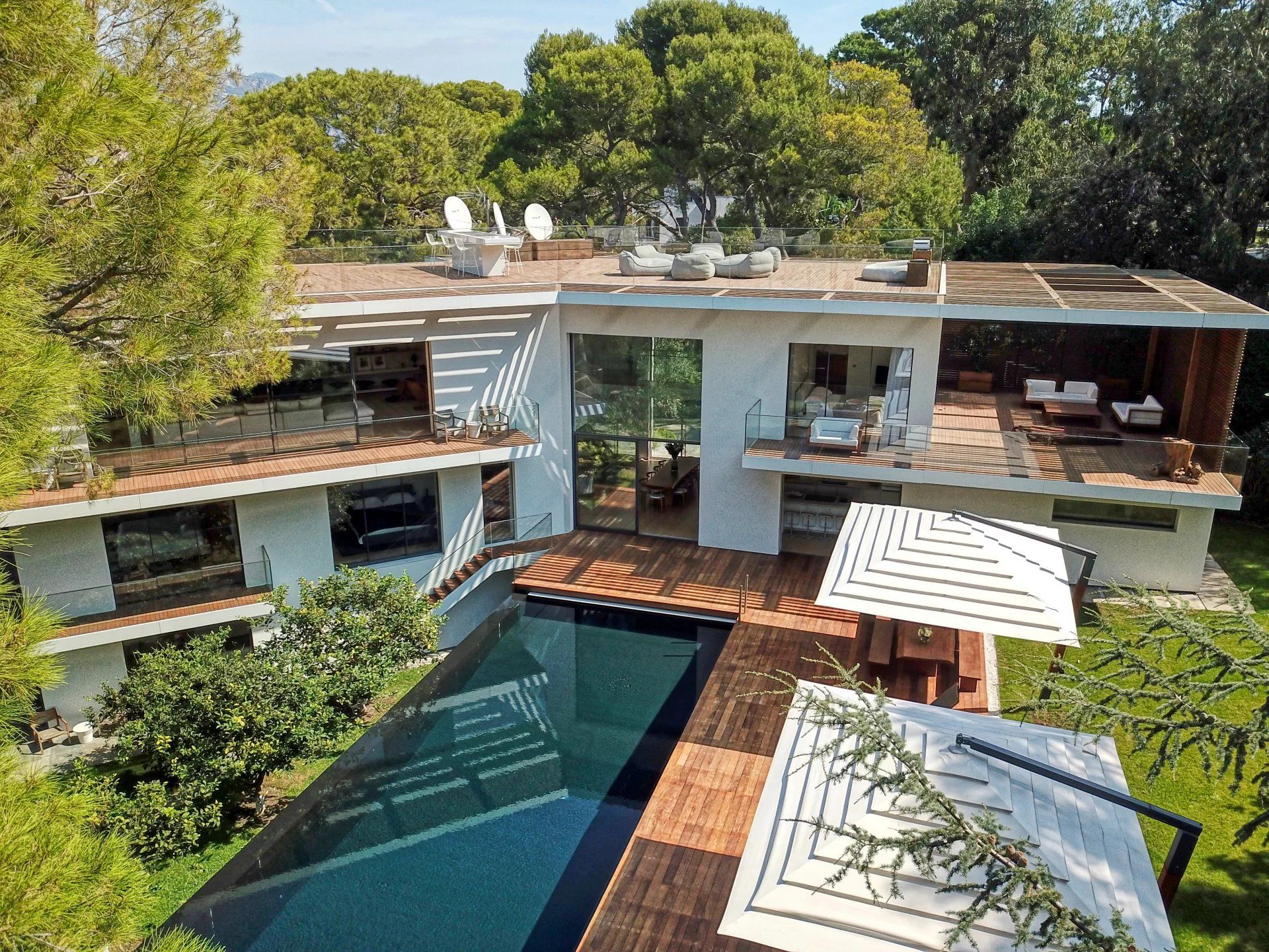 Rental Villa Saint-Jean-Cap-Ferrat 7&nbsp;Rooms 450&nbsp;m²