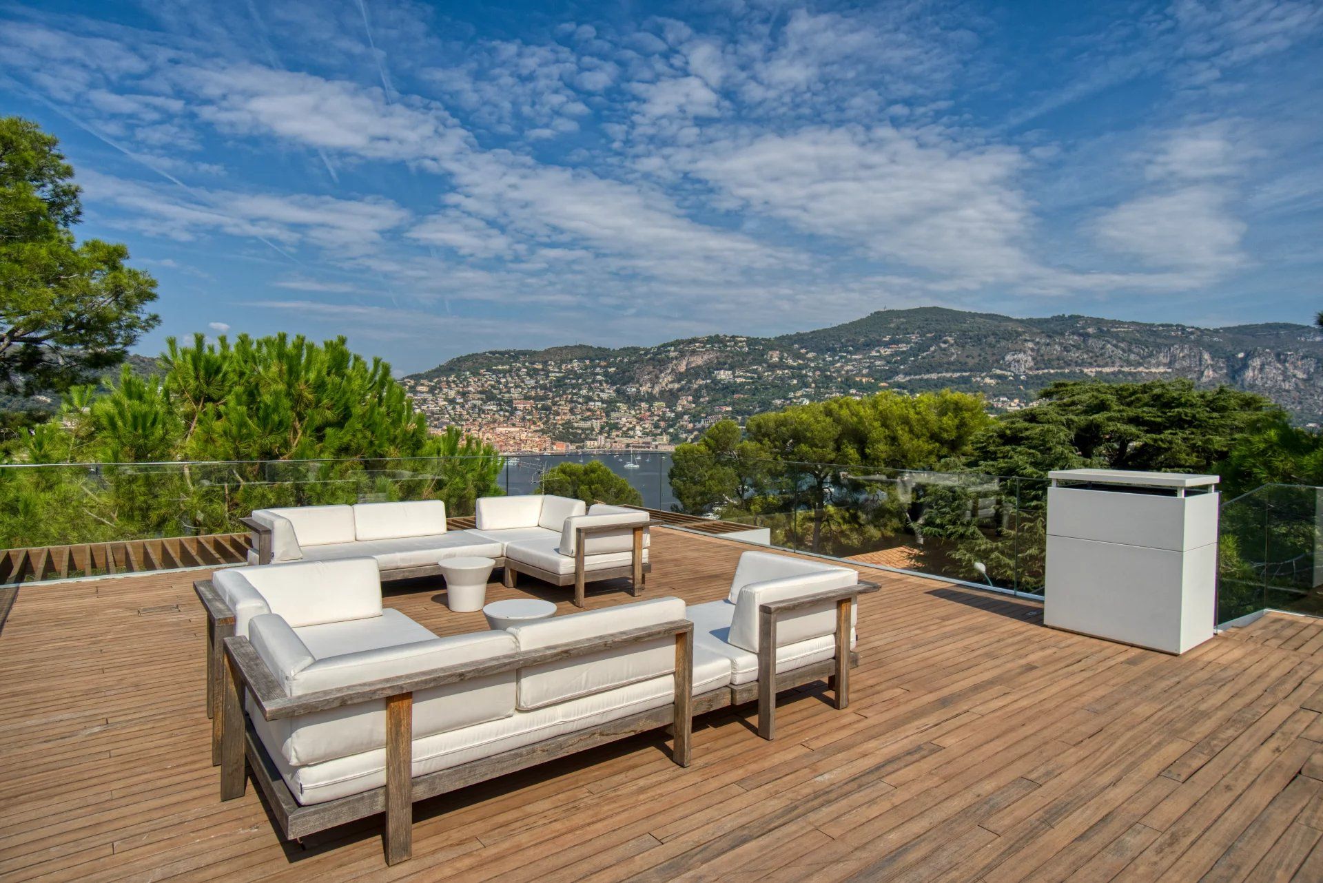 Location saisonnière Villa Saint-Jean-Cap-Ferrat 7&nbsp;Pièces 450&nbsp;m²