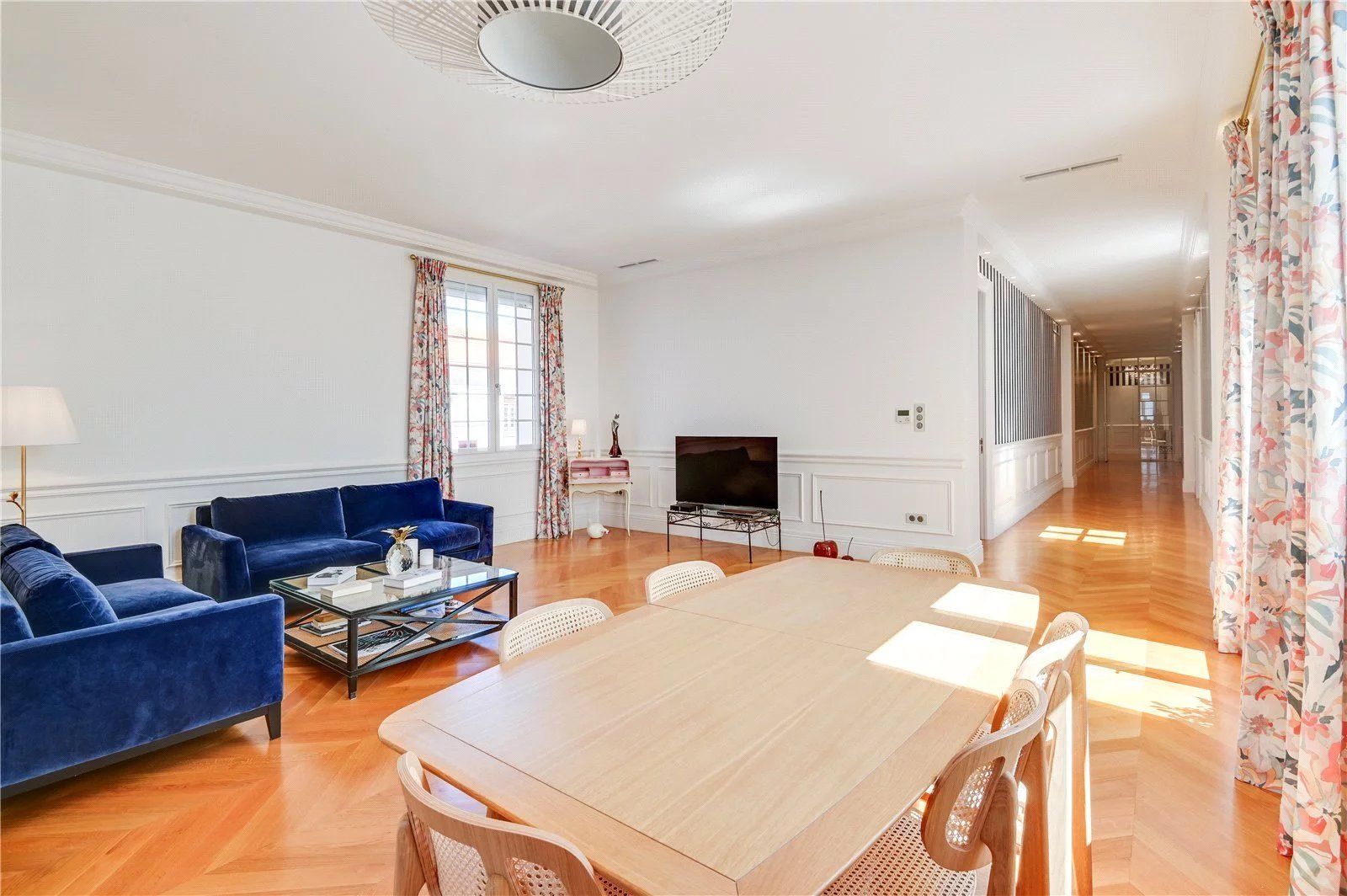 apartment 4 Rooms for seasonal rent on Antibes (06600)