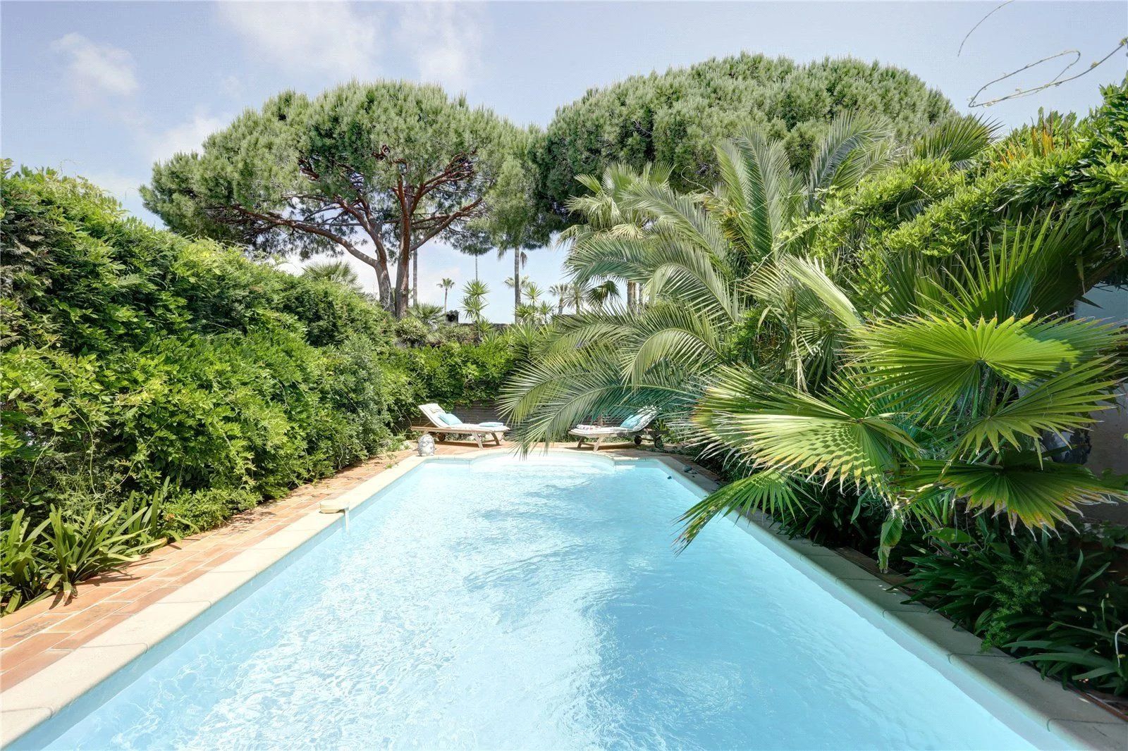 villa 4 Pièces en location saisonnière sur Antibes (06160)