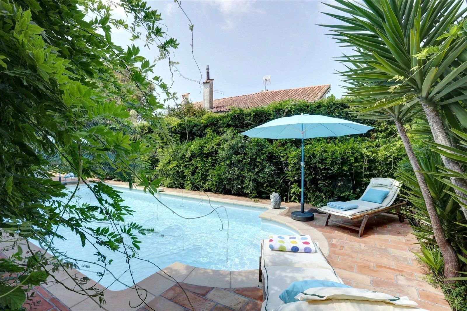 villa 4 Pièces en location saisonnière sur Antibes (06160)