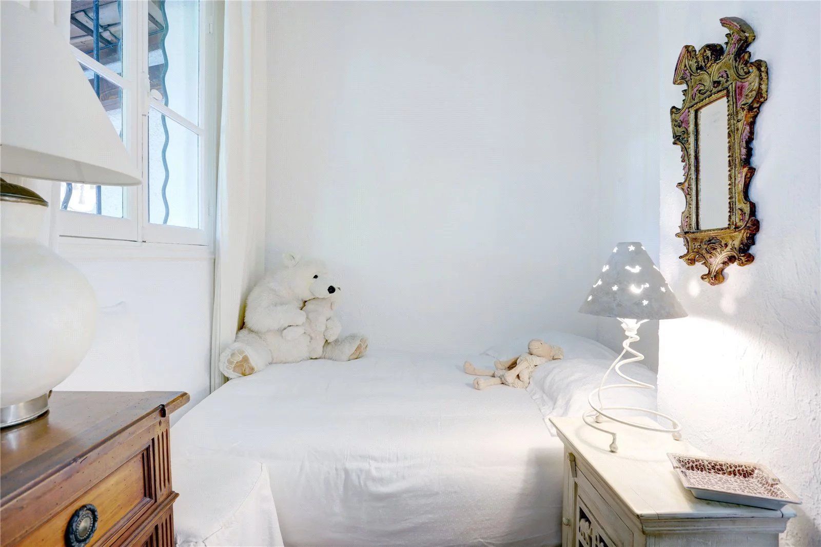 villa 4 Pièces en location saisonnière sur Antibes (06160)