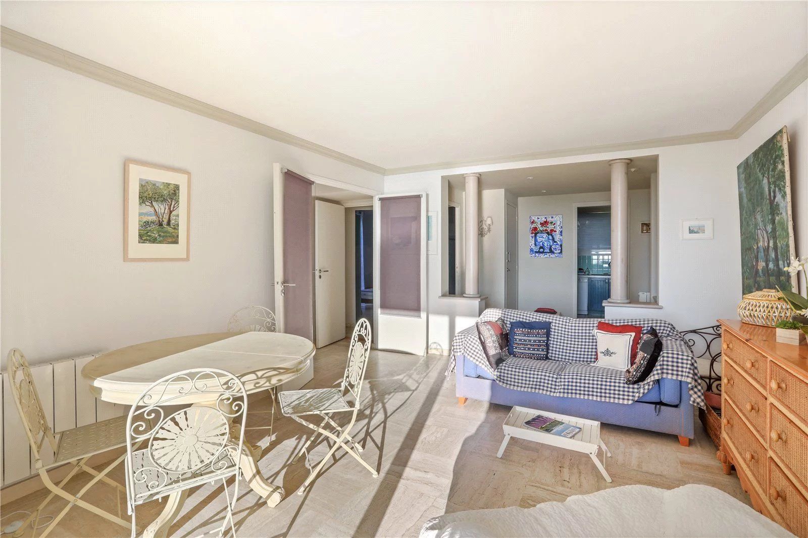 apartment 3 Rooms for seasonal rent on Antibes (06160)