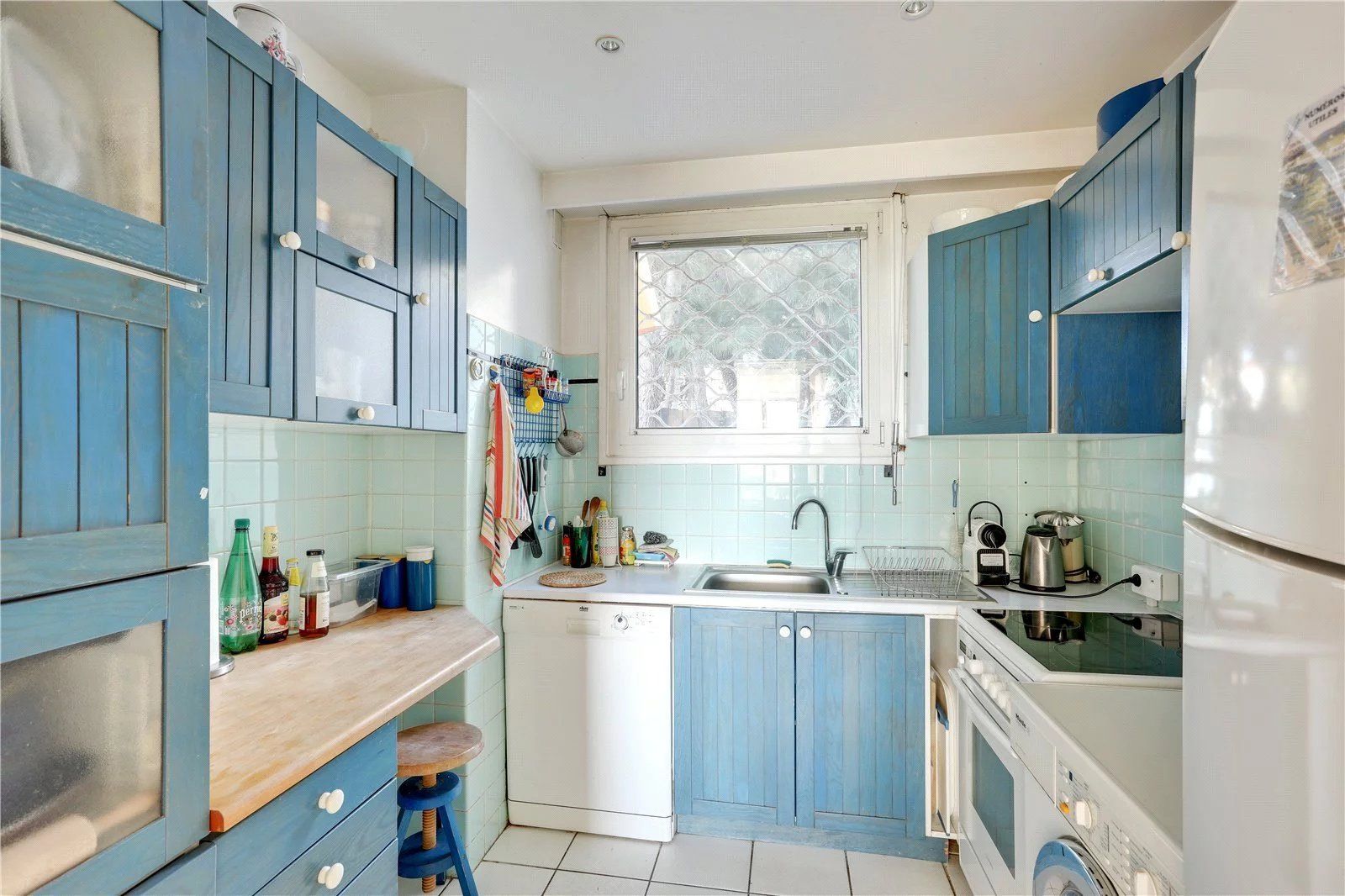 apartment 3 Rooms for seasonal rent on Antibes (06160)