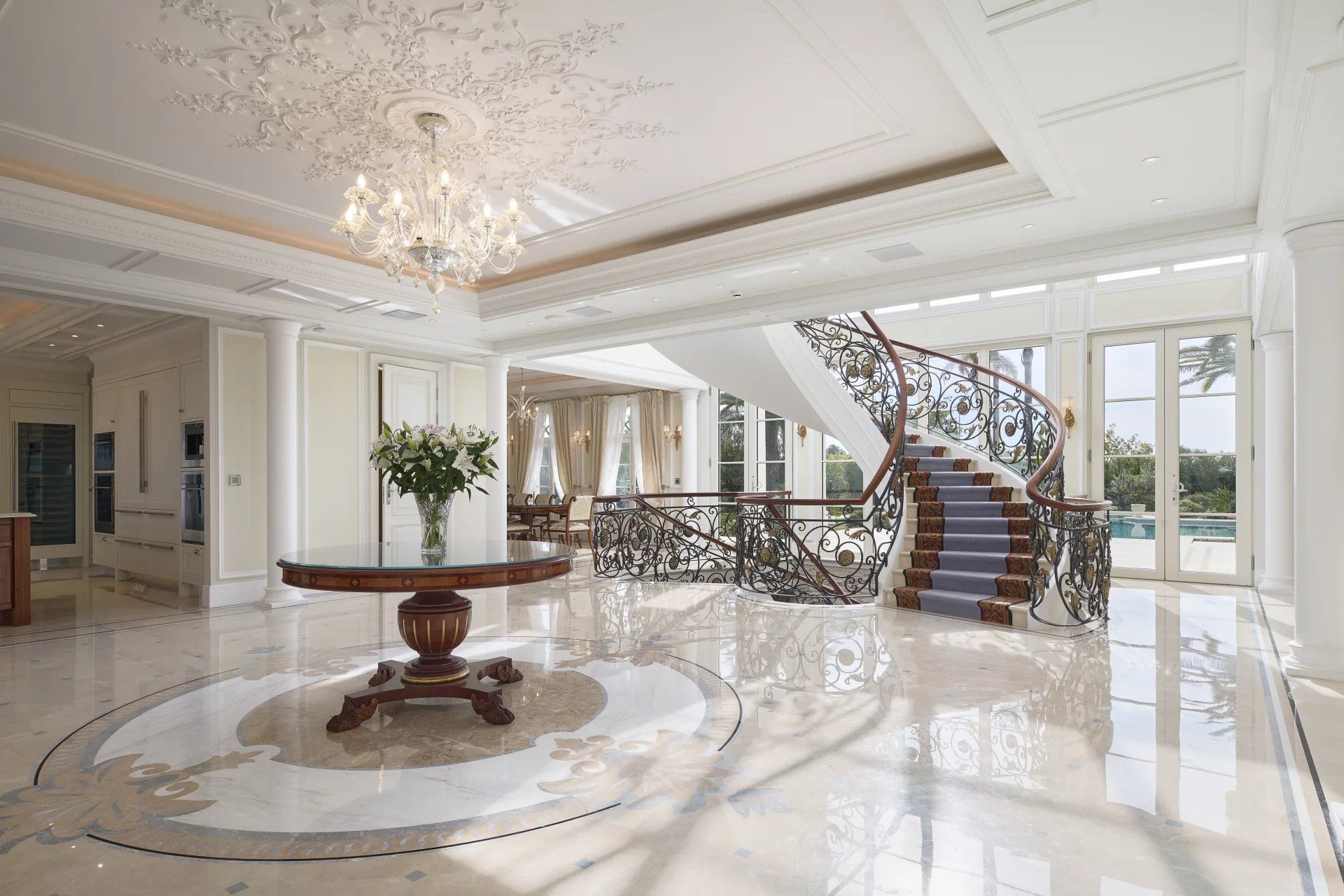 propriété 18 Pièces en location saisonnière sur Cannes (06400)