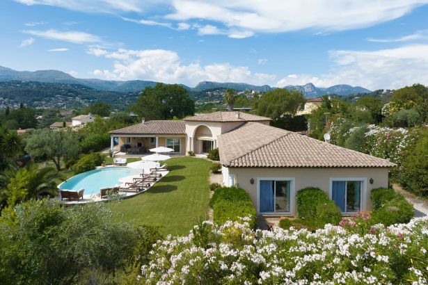 Location saisonnière Villa Saint-Paul-de-Vence 7&nbsp;Pièces 260&nbsp;m²