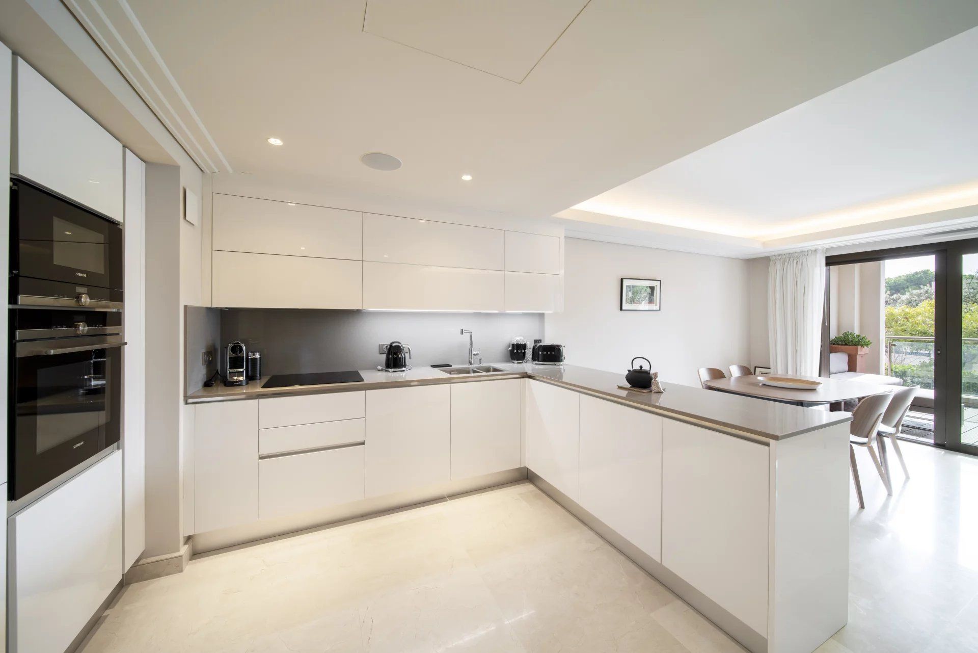 appartement 3 Pièces en location saisonnière sur Antibes (06160)