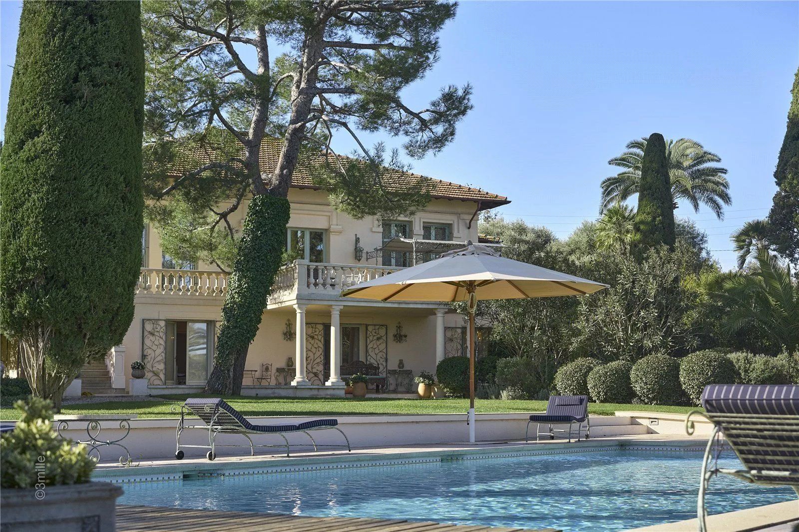 Rental Villa Antibes 10&nbsp;Rooms 400&nbsp;m²