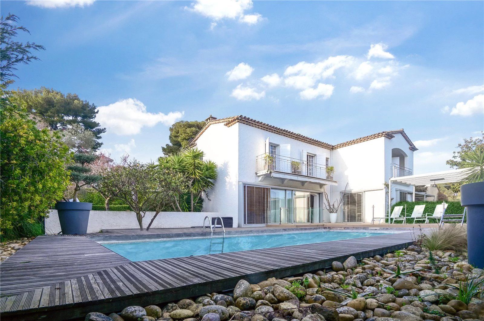 Location saisonnière Villa Antibes 7&nbsp;Pièces 220&nbsp;m²