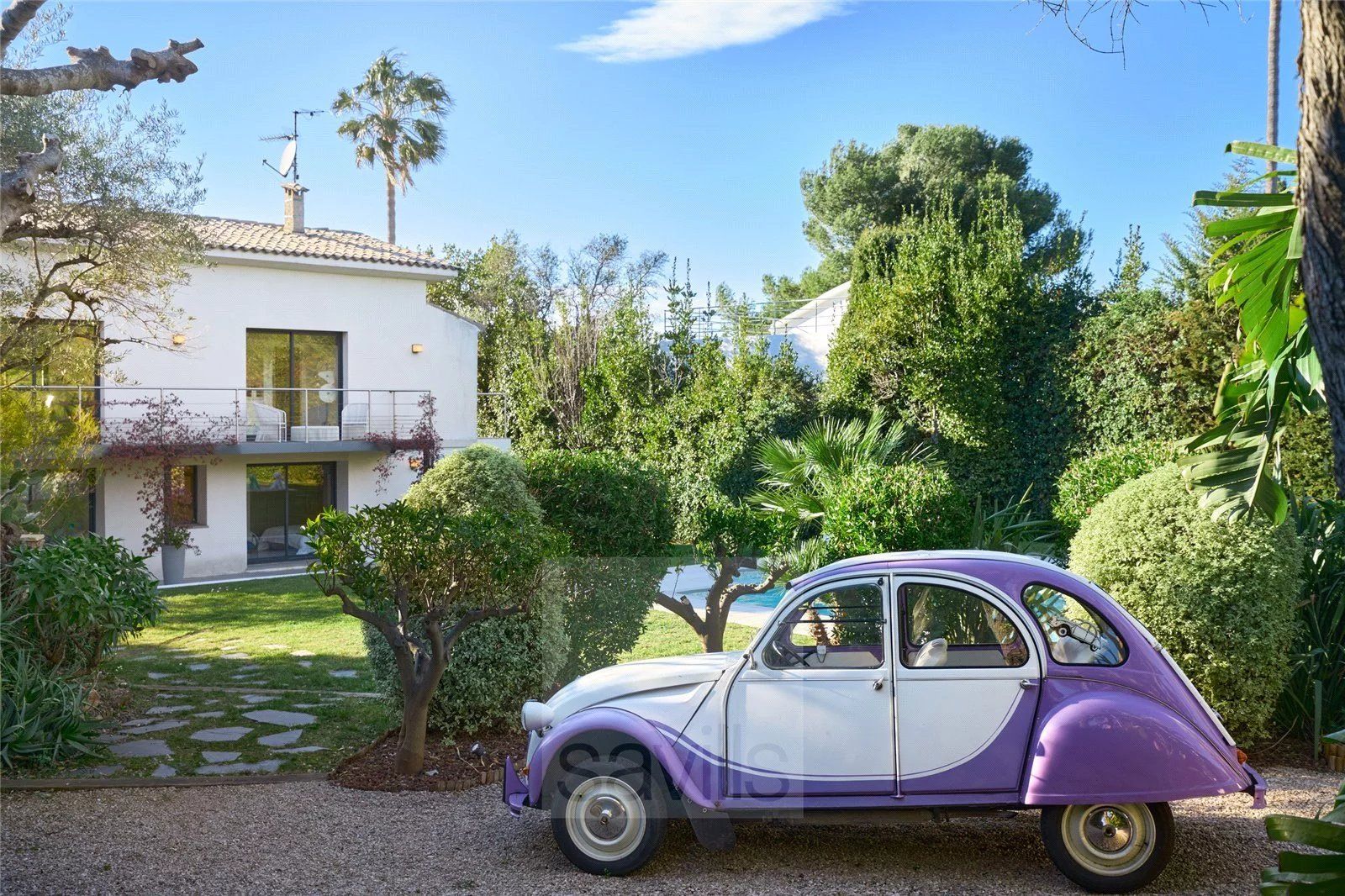 villa 7 Pièces en location saisonnière sur Antibes (06160)