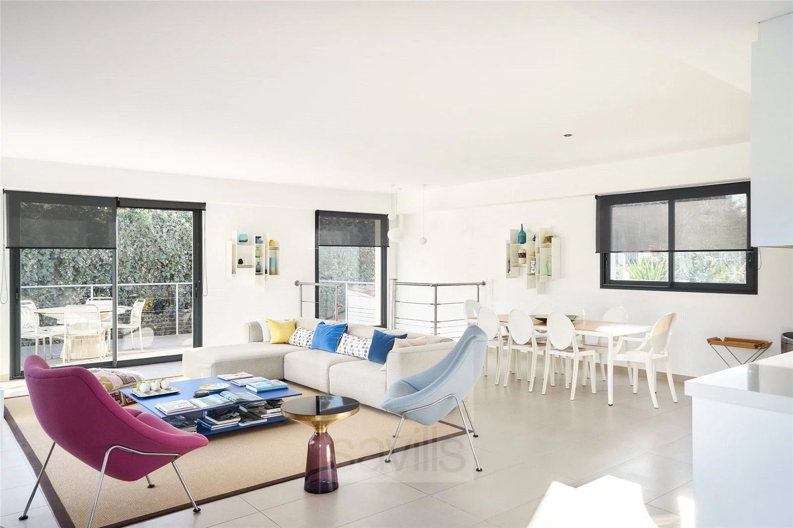 villa 7 Pièces en location saisonnière sur Antibes (06160)