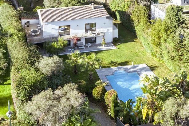 Rental Villa Antibes 7&nbsp;Rooms 220&nbsp;m²