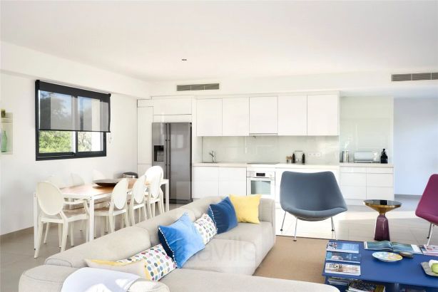 Rental Villa Antibes 7&nbsp;Rooms 220&nbsp;m²