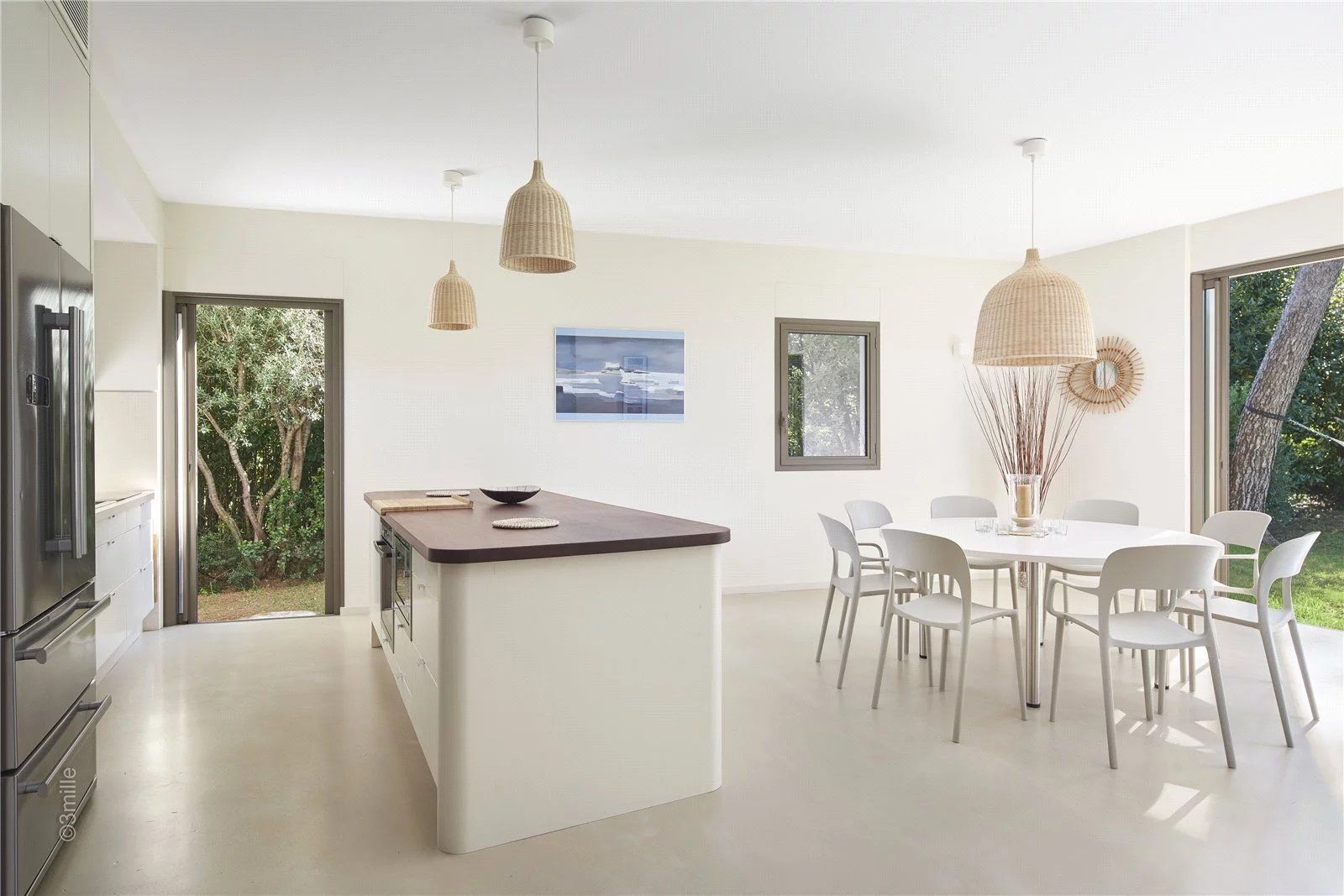 villa 6 Pièces en location saisonnière sur Antibes (06160)