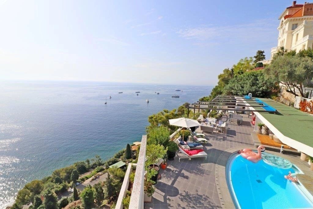 Sale Villa Roquebrune-Cap-Martin 13 Rooms 600 m²