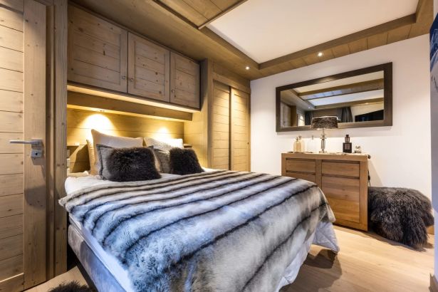 Sale Apartment Courchevel 3&nbsp;Rooms 65.1&nbsp;m²