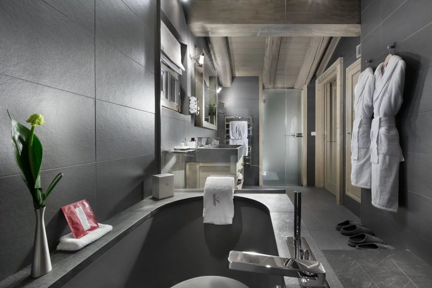chalet 8 Rooms for sale on Courchevel (73120) Sale Chalet Courchevel 8 Rooms 560 m²