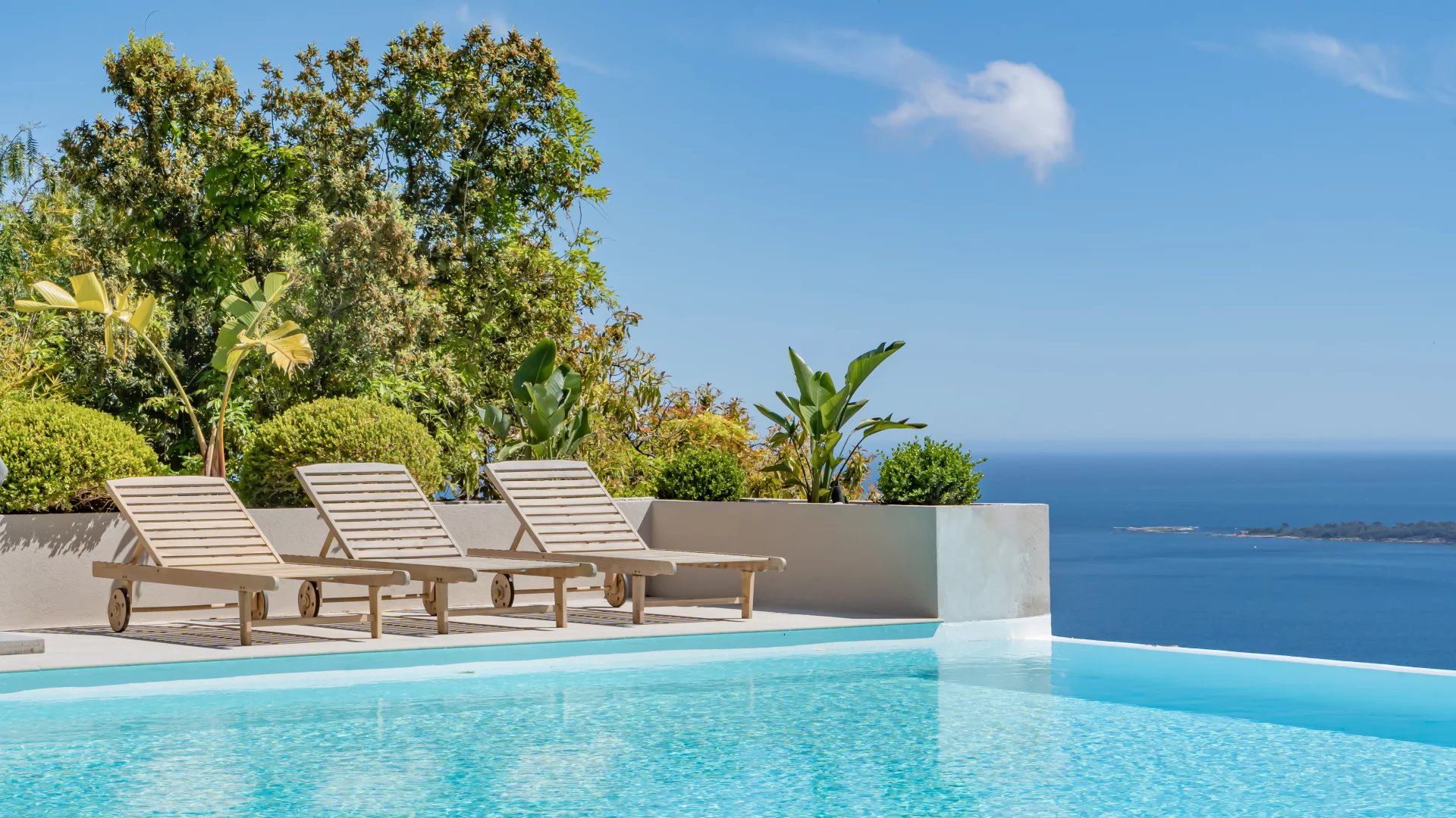 villa 6 Pièces en vente sur Cannes (06400) Vente Villa Cannes 6 Pièces 300 m²