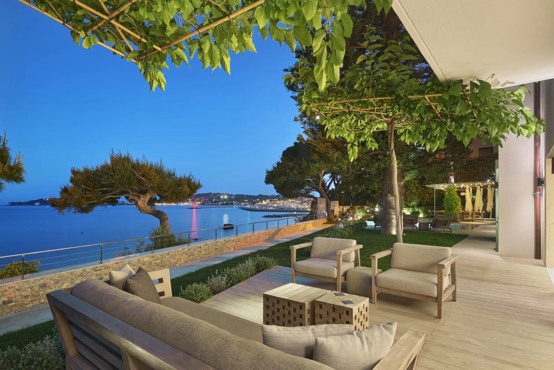 villa for sale on Beaulieu-sur-Mer (06310)