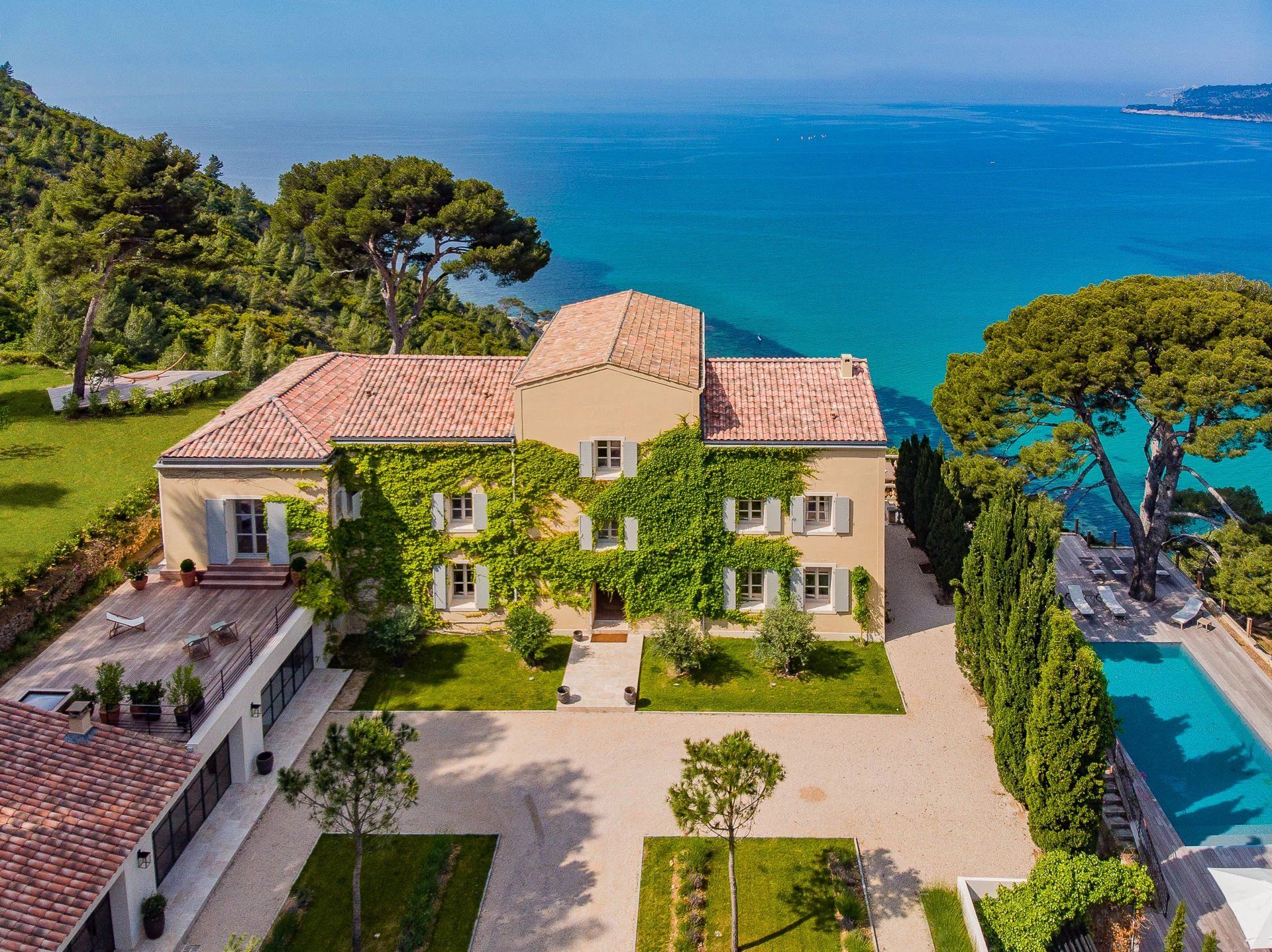 villa 13 Pièces en location saisonnière sur Cassis (13260)