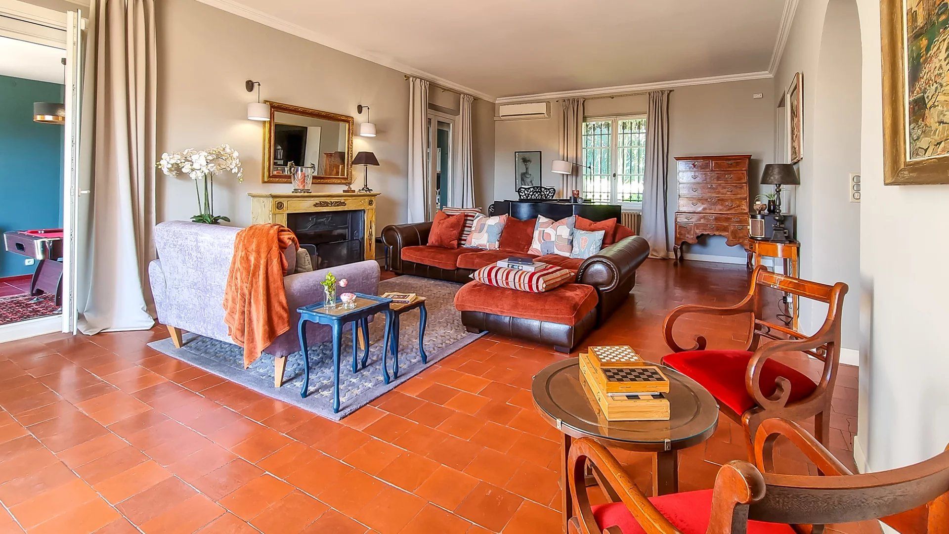 villa 11 Rooms for sale on Le Cannet (06110)