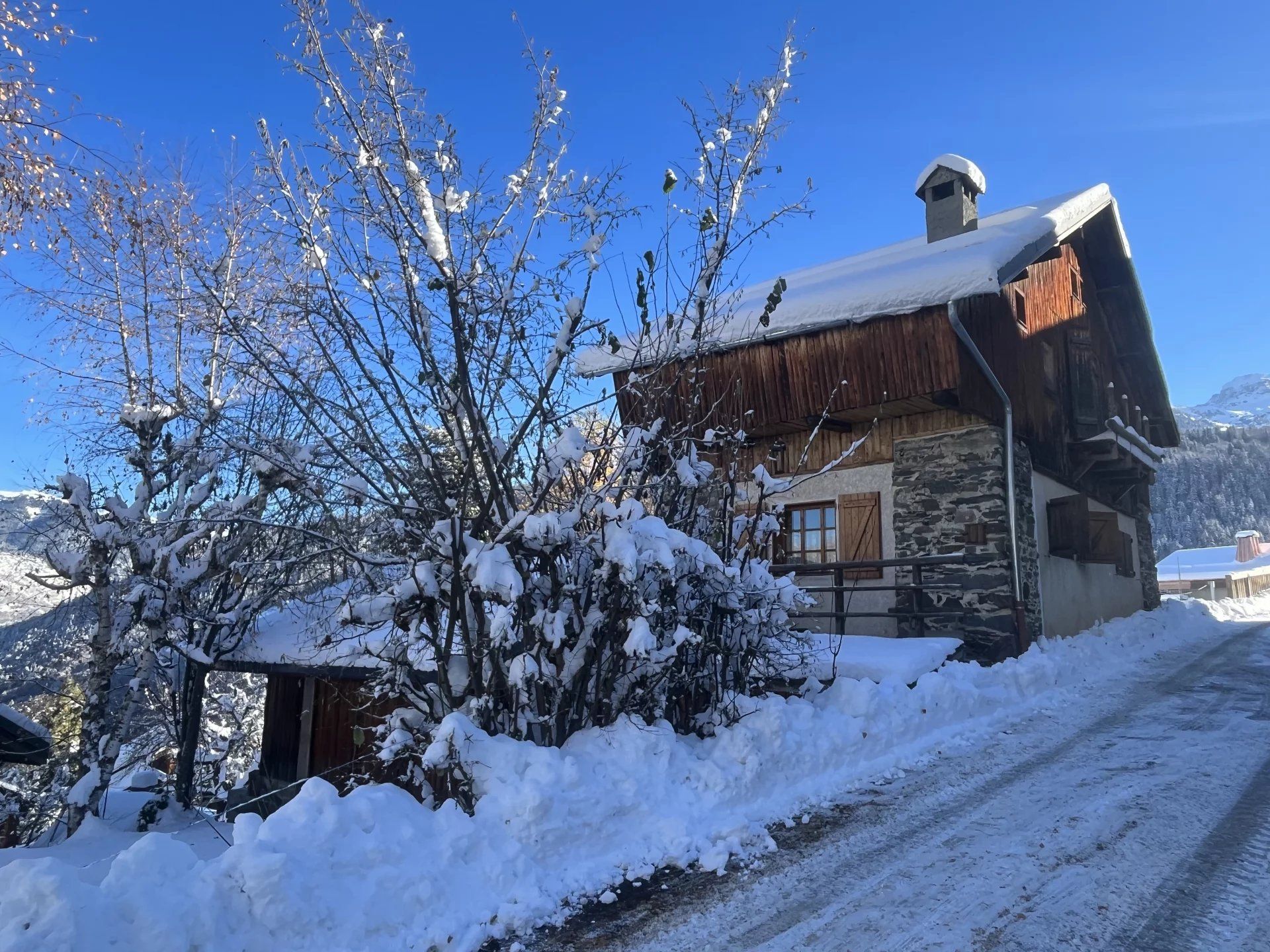 chalet 5 Rooms for sale on Méribel (73550)