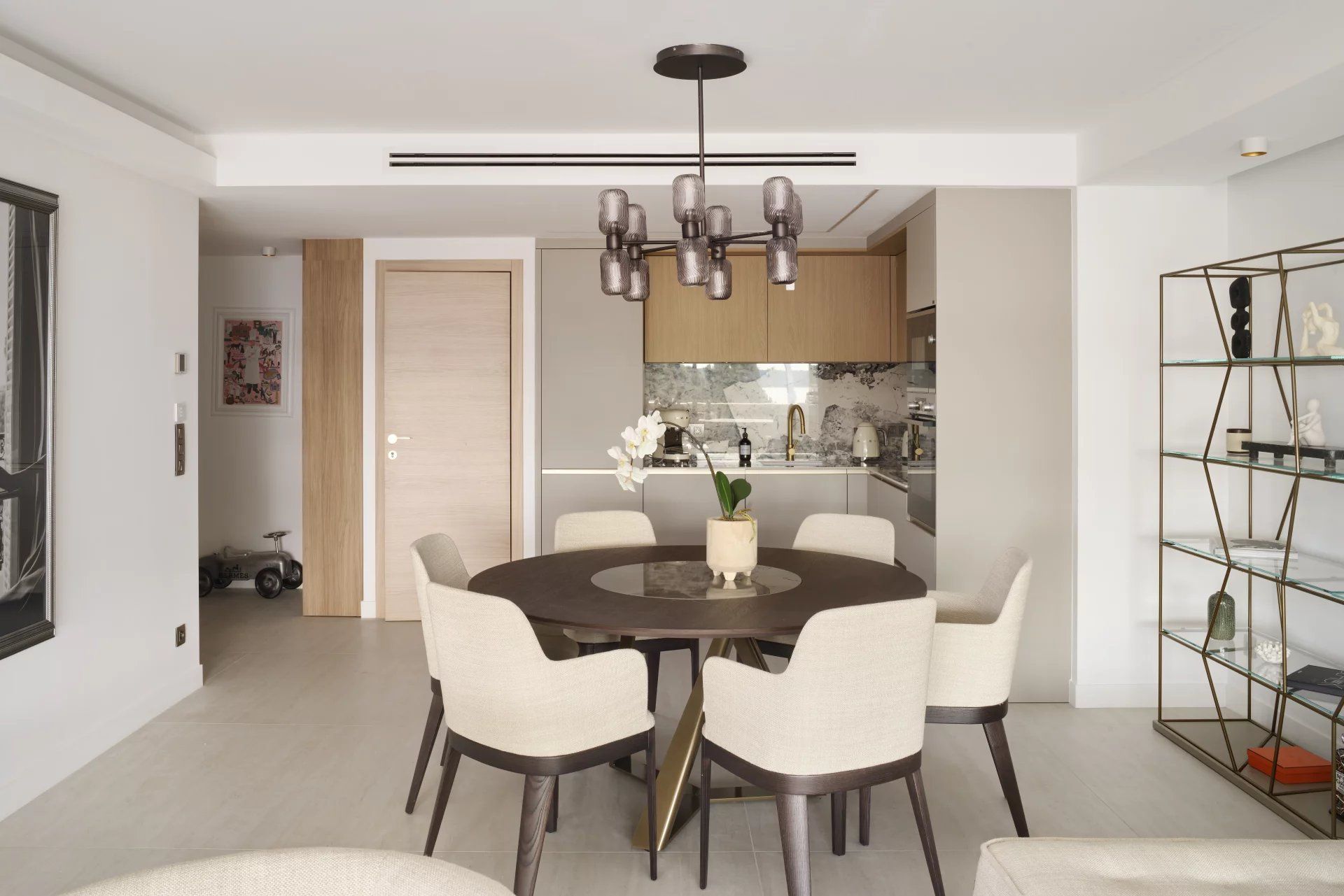 apartment 3 Rooms for sale on Cannes (06400)