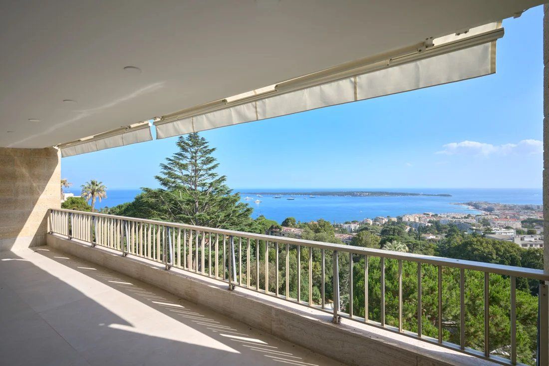 Vente Appartement Cannes 4&nbsp;Pièces 117.12&nbsp;m²