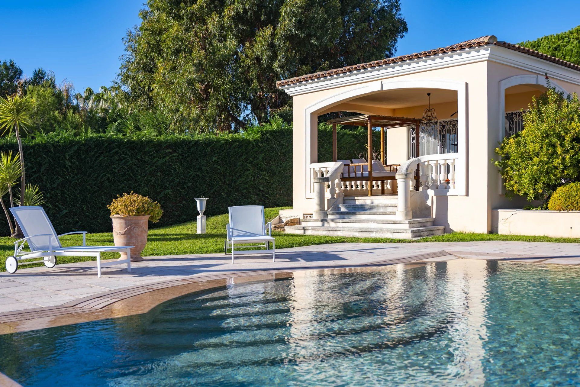 villa en vente sur Antibes (06160) Vente Villa Antibes 350 m²