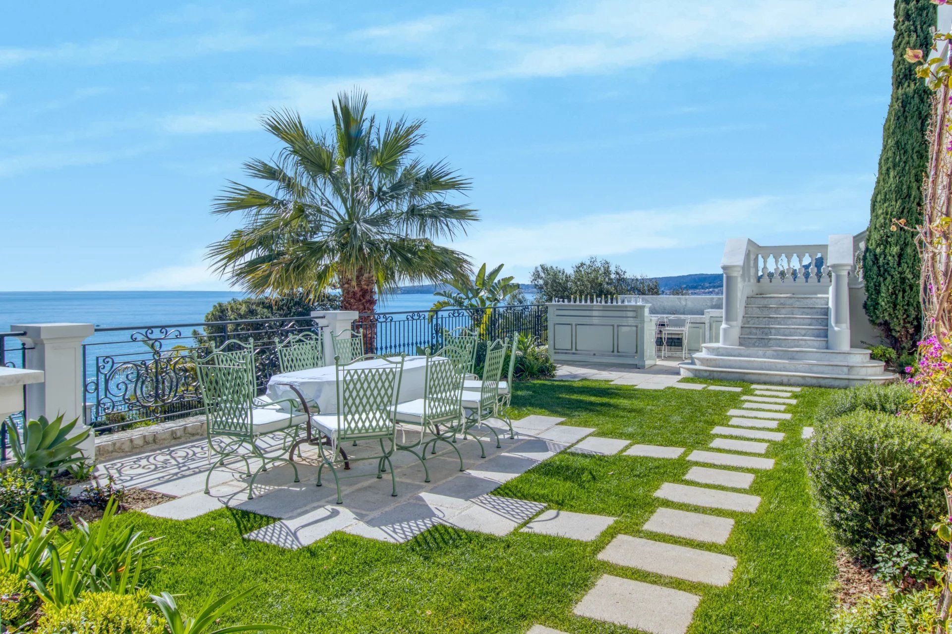 villa en vente sur Cap-d'Ail (06320) Vente Villa Cap-d'Ail 550 m²
