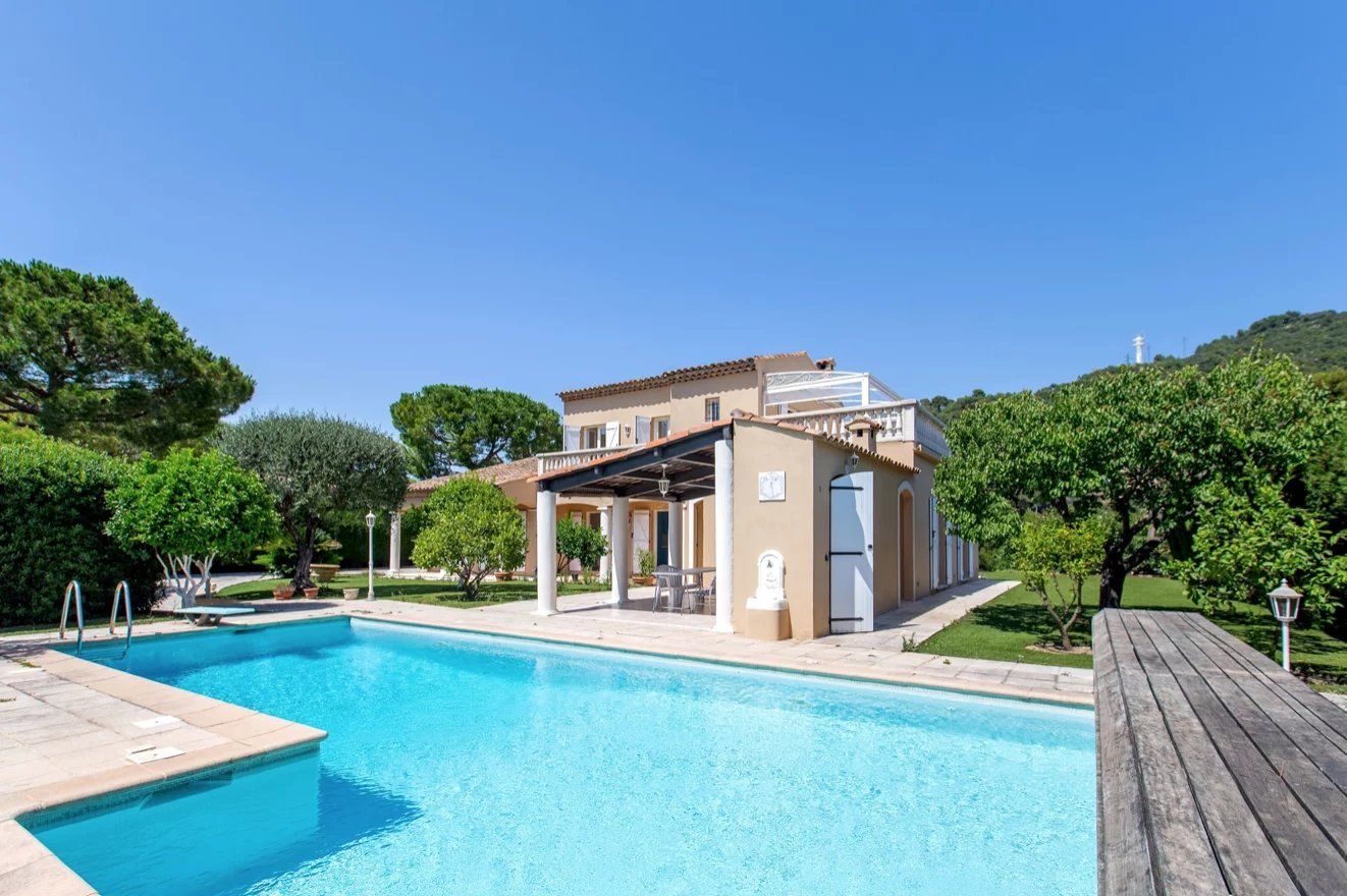 Vente Villa Villefranche-sur-Mer 6 Pièces 189 m²