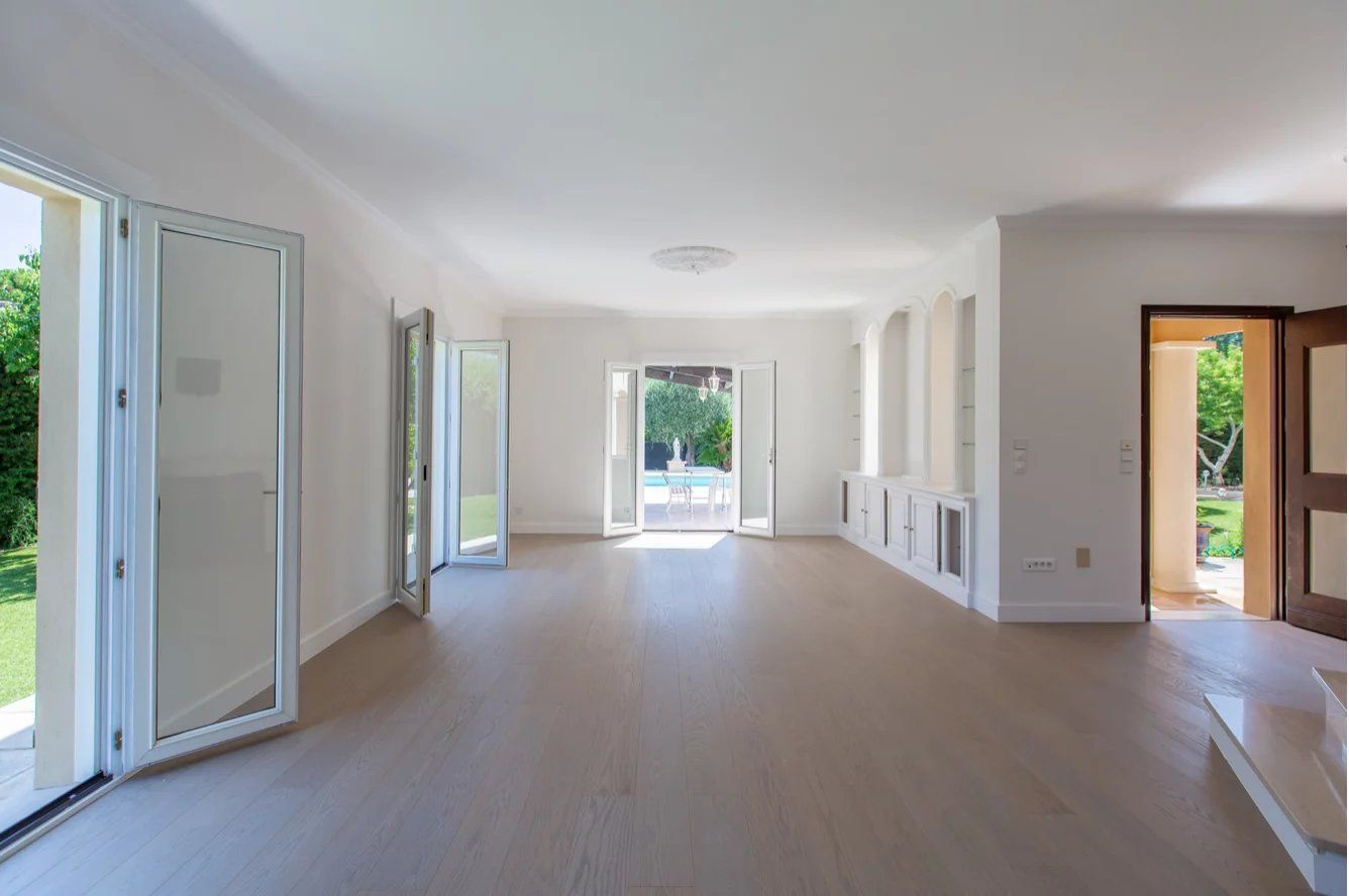 villa 6 Pièces en vente sur Villefranche-sur-Mer (06230) Vente Villa Villefranche-sur-Mer 6 Pièces 189 m²