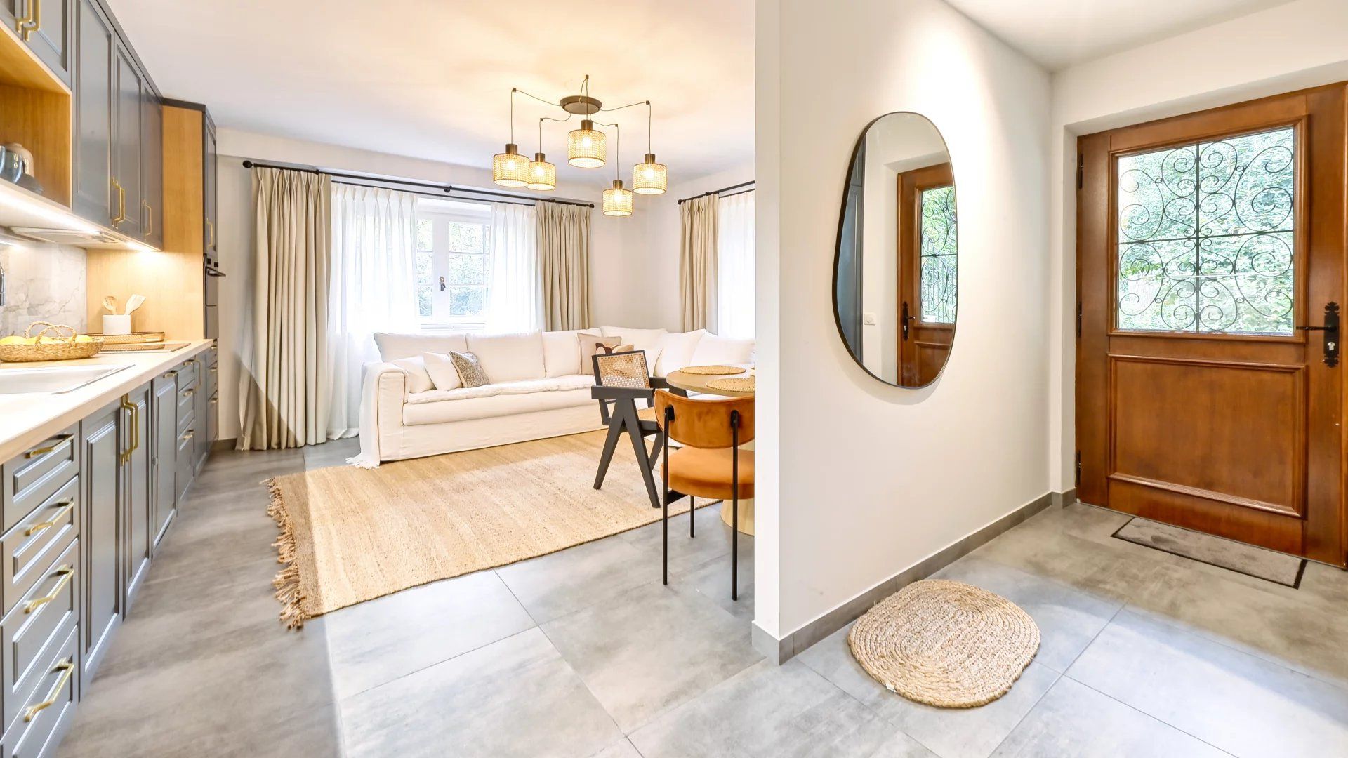 villa 5 Pièces en location saisonnière sur Antibes (06600)