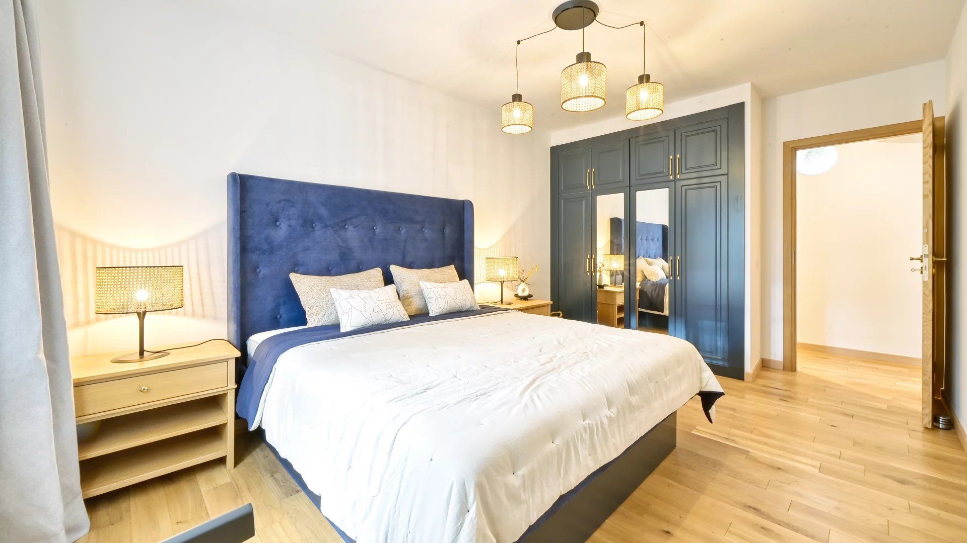 villa 5 Pièces en location saisonnière sur Antibes (06600)