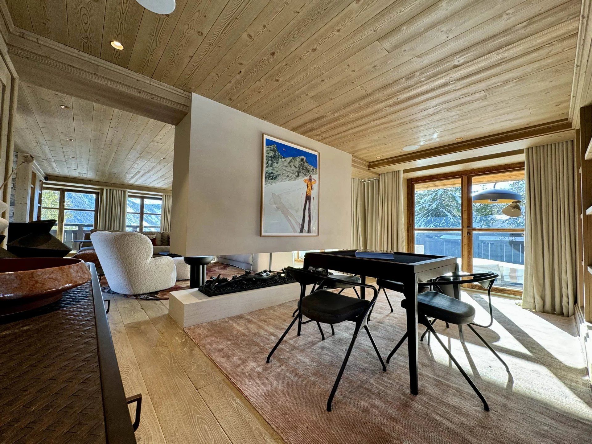chalet 15 Rooms for seasonal rent on Courchevel (73120)