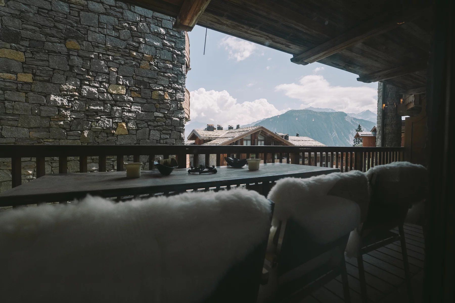 apartment 5 Rooms for seasonal rent on Courchevel (73120)