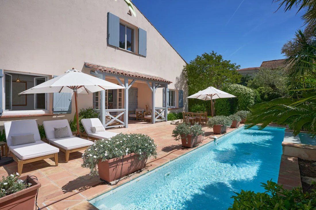 villa 5 Pièces en vente sur Saint-Tropez (83990) Vente Villa Saint-Tropez 5 Pièces 181.44 m²