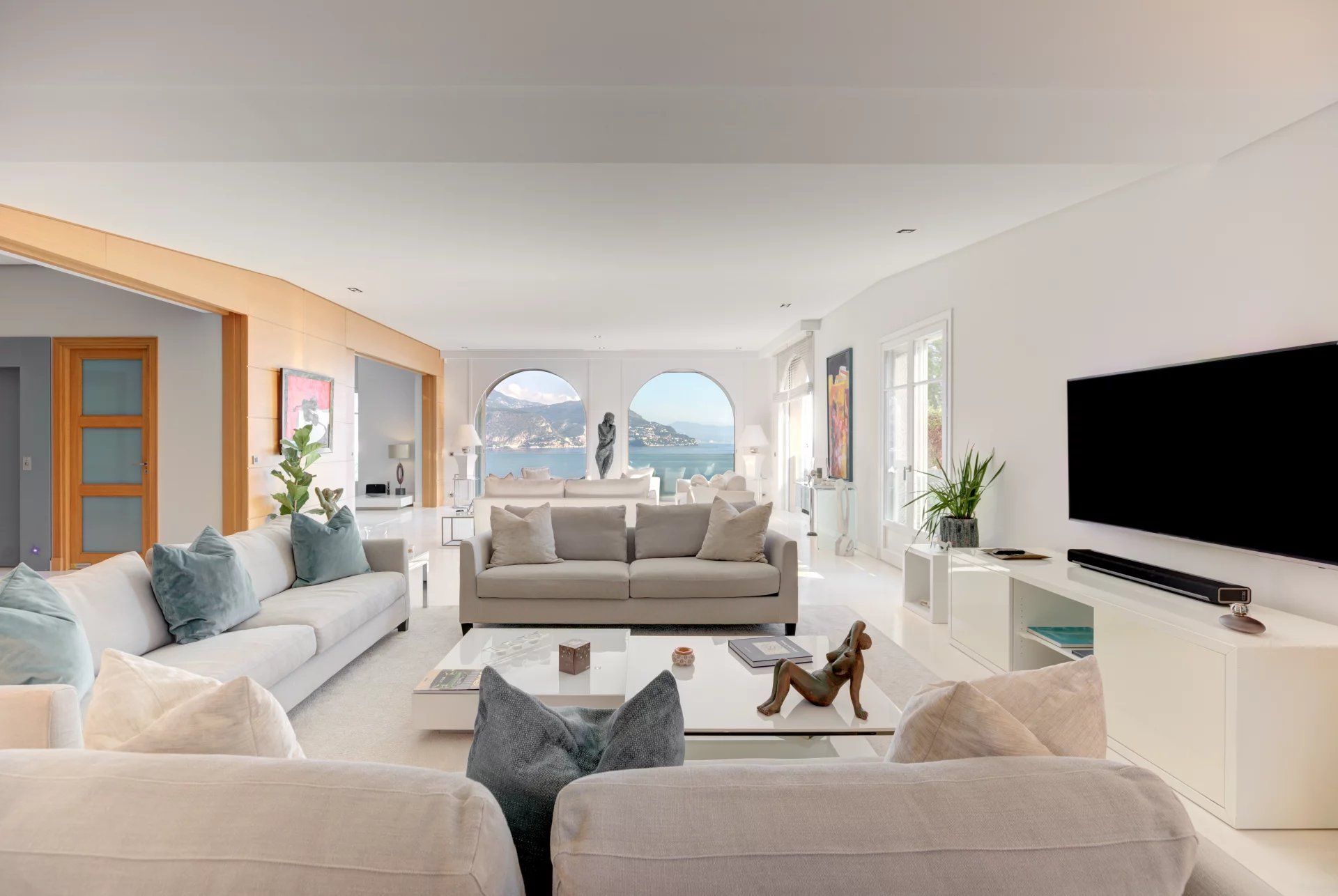 villa 8 Rooms for seasonal rent on Saint-Jean-Cap-Ferrat (06230)