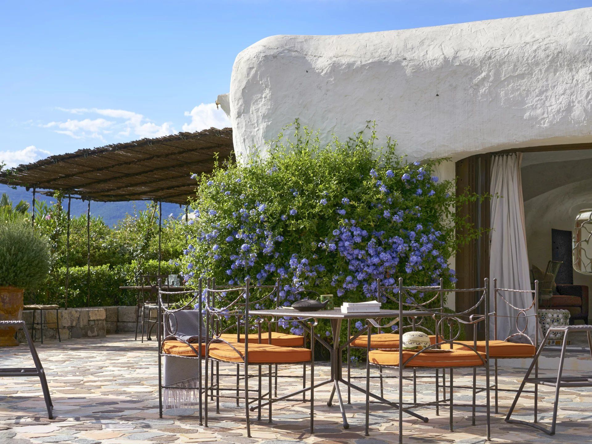 maison 7 Pièces en location saisonnière sur Mouans-Sartoux (06370)