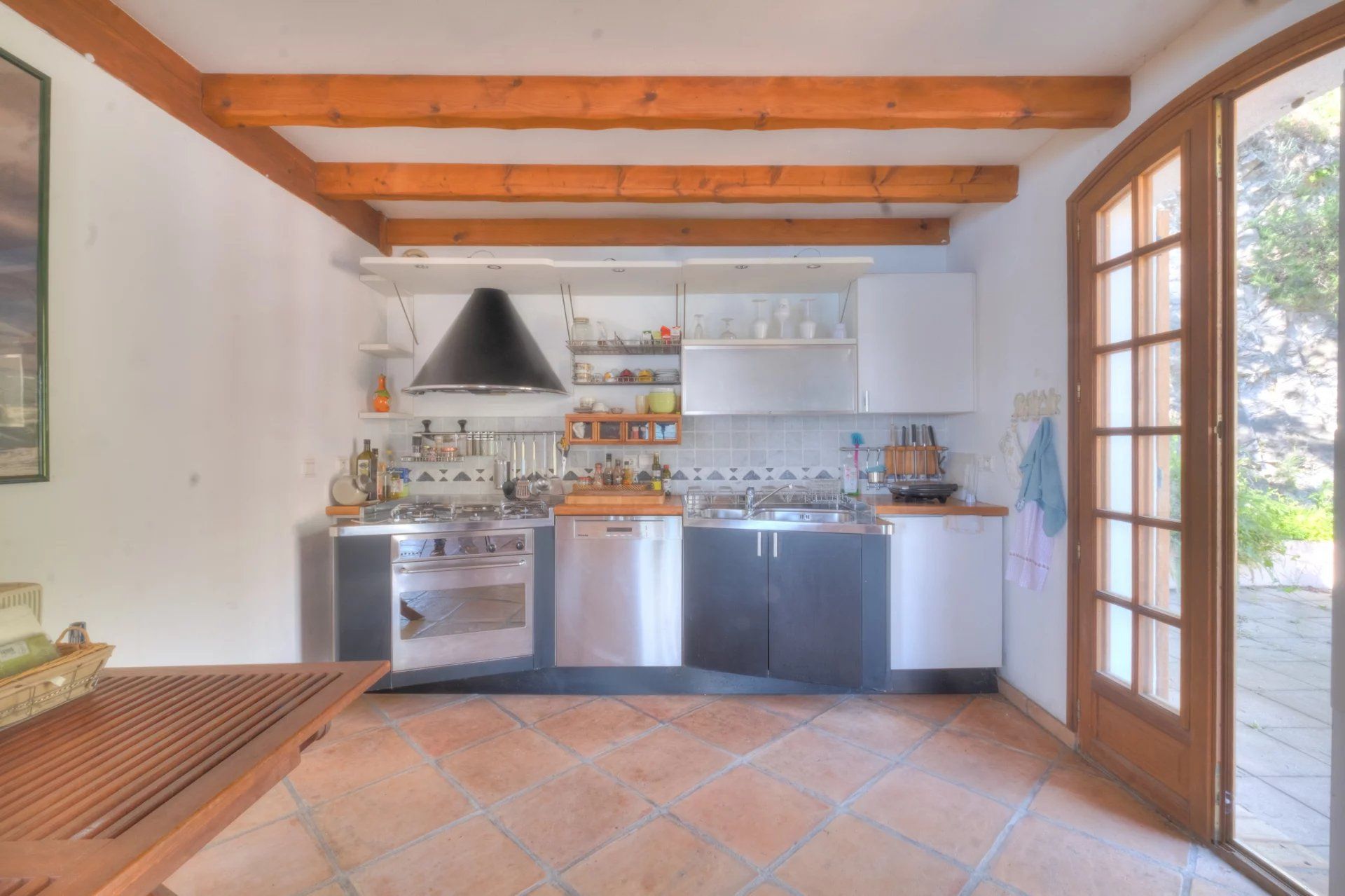 villa 4 Rooms for sale on Èze (06360)