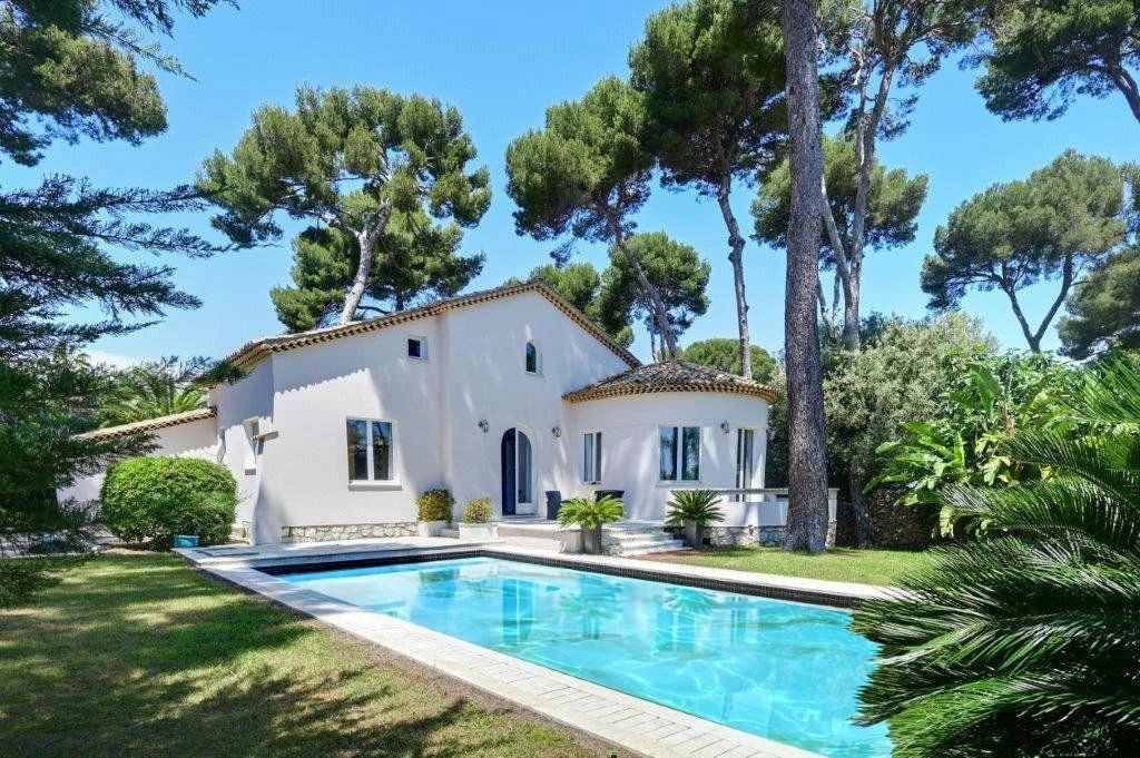 Rental Villa Antibes 7&nbsp;Rooms 245&nbsp;m²