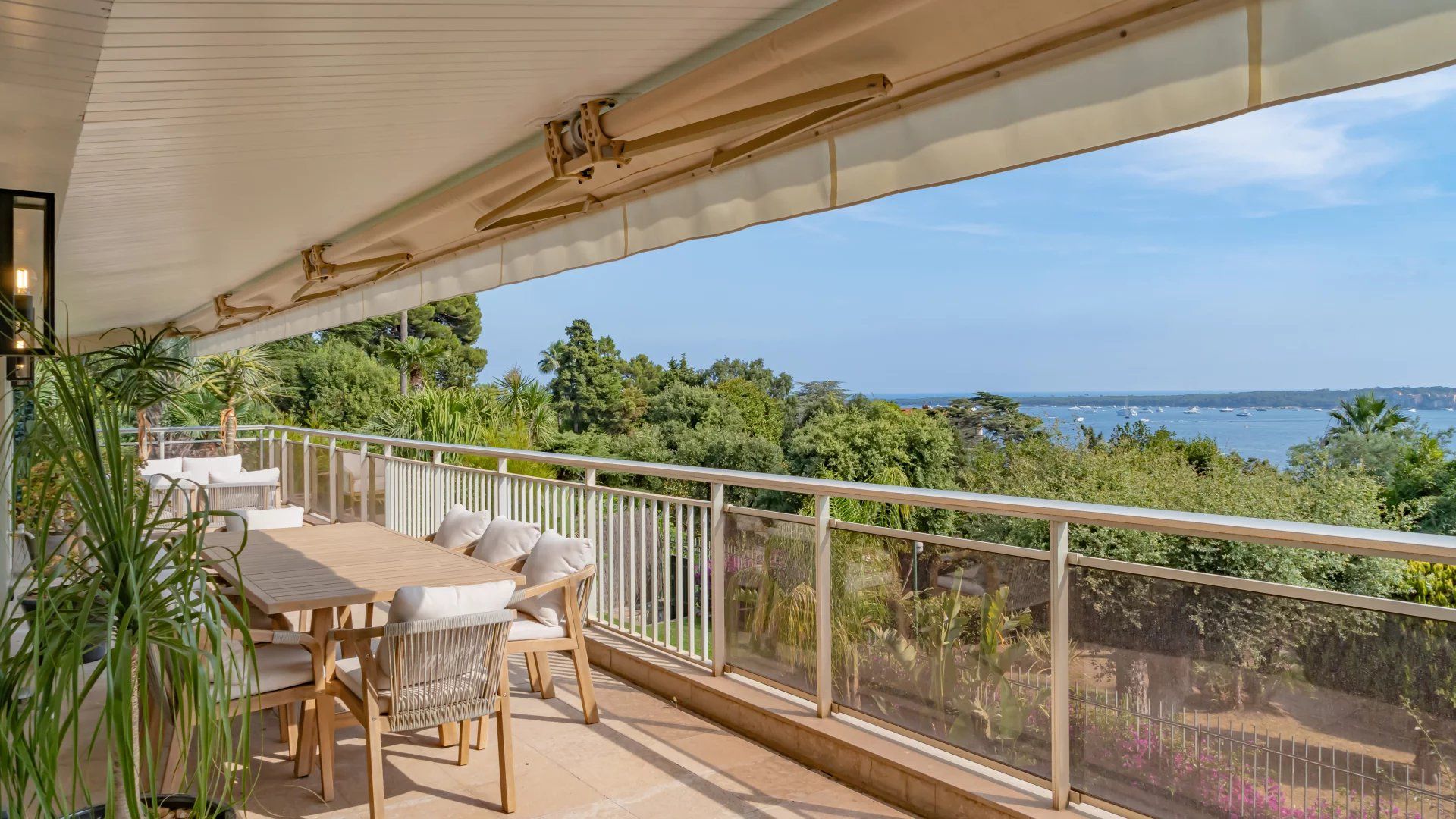 maison 7 Pièces en vente sur Cannes (06400) Vente Maison Cannes 7 Pièces 315 m²