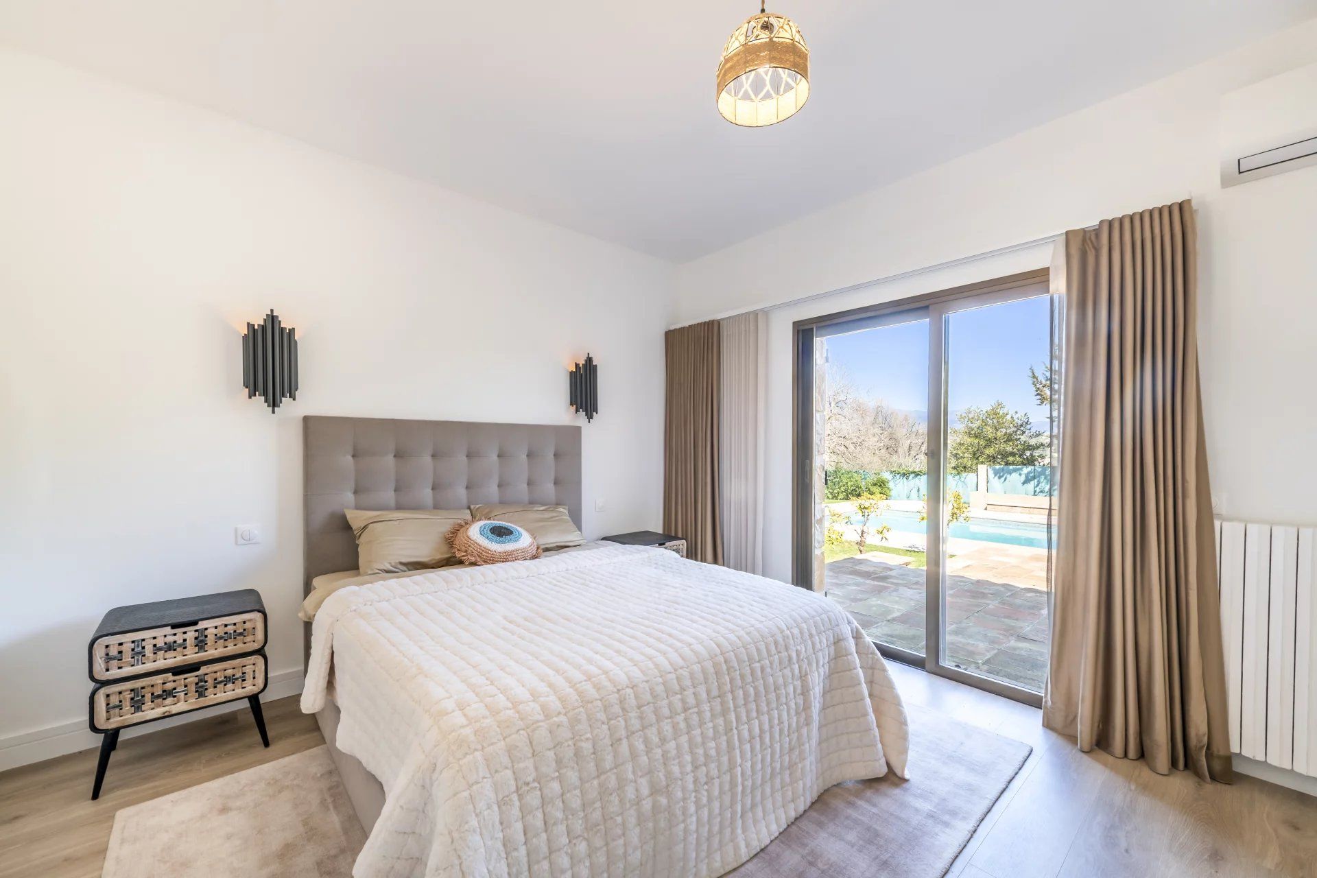 villa 7 Rooms for sale on Valbonne (06560) Sale Villa Valbonne 7 Rooms 170 m²