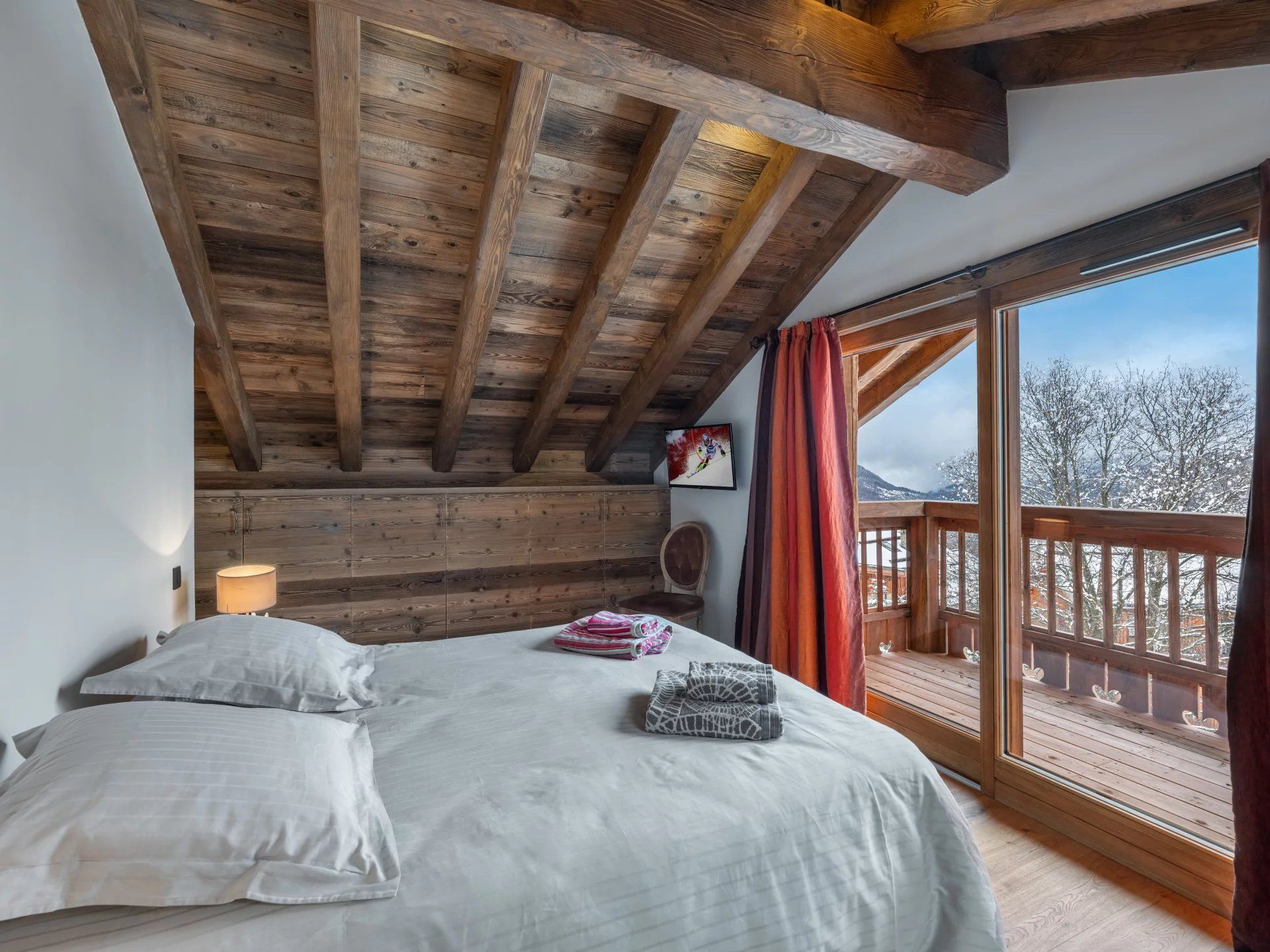 chalet 5 Rooms for sale on Méribel (73550) Sale Chalet Méribel 5 Rooms 250 m²