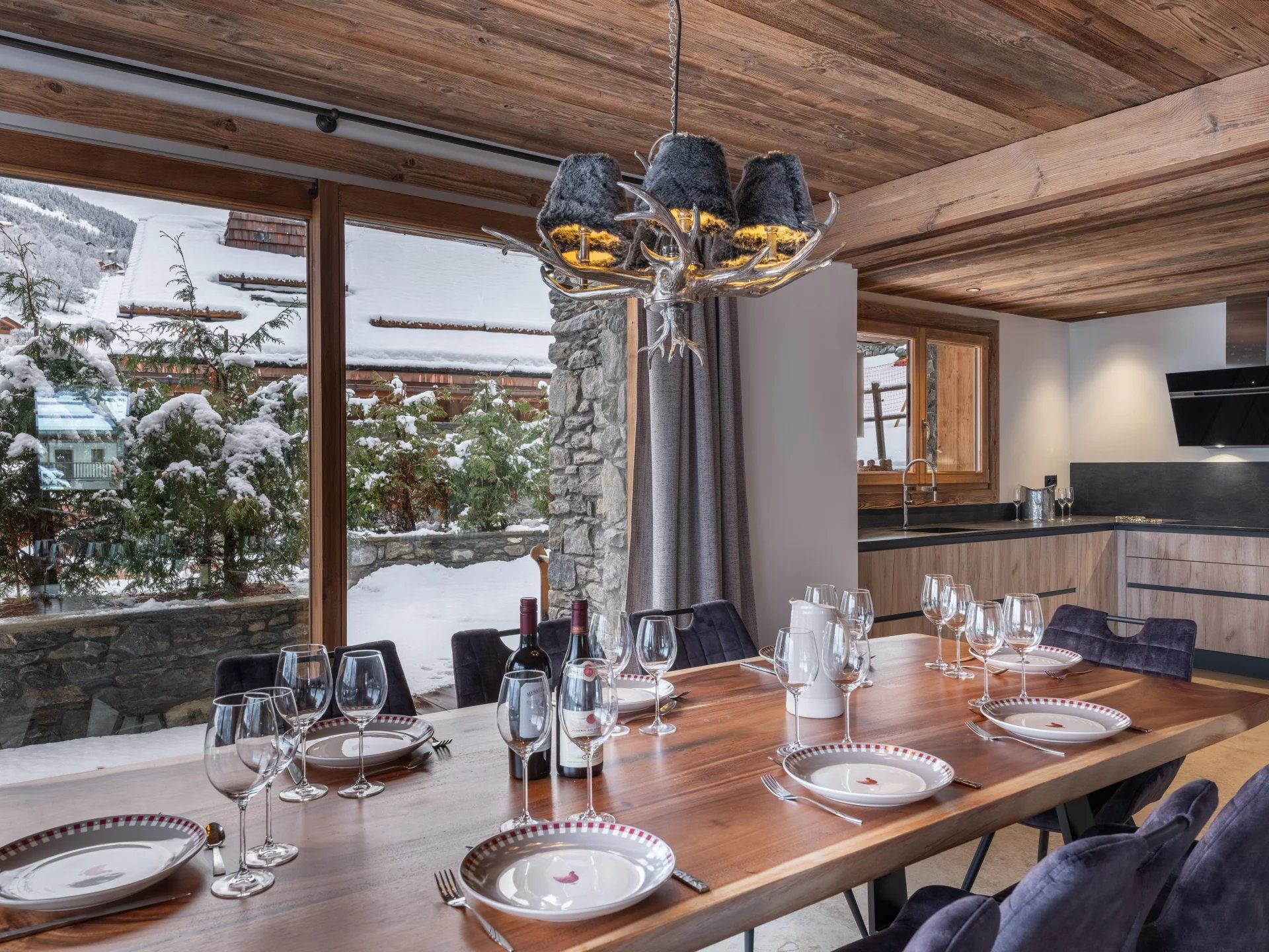 chalet 5 Rooms for sale on Méribel (73550)