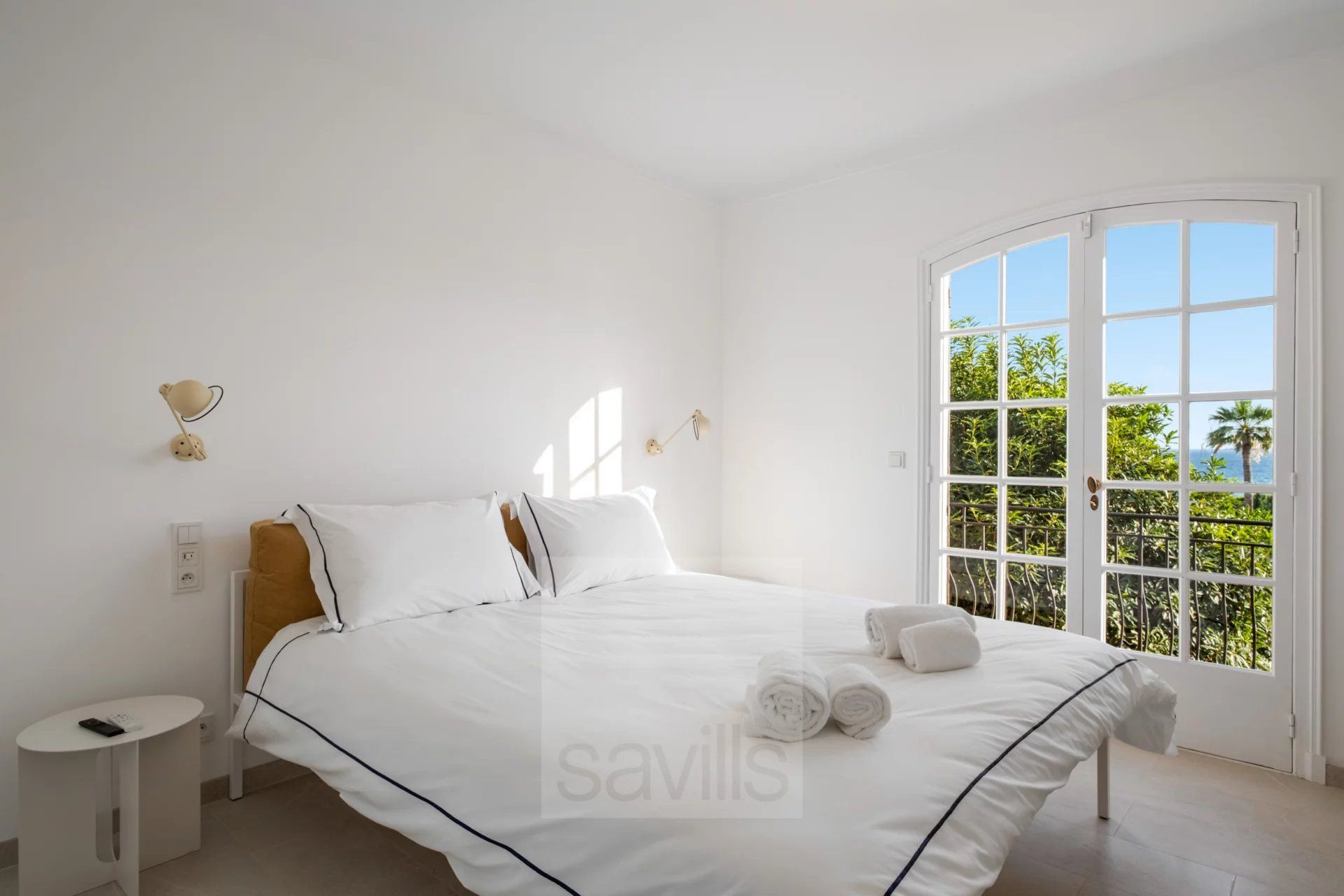 villa 7 Pièces en location saisonnière sur Antibes (06160)